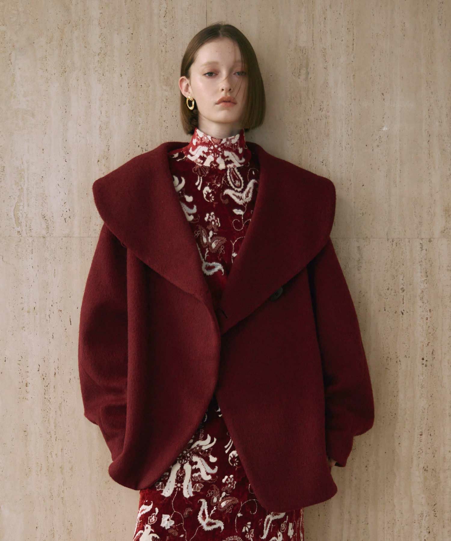 Mame Kurogouchi(マメ クロゴウチ)】 Wool Arupaka Shawl Collar Short