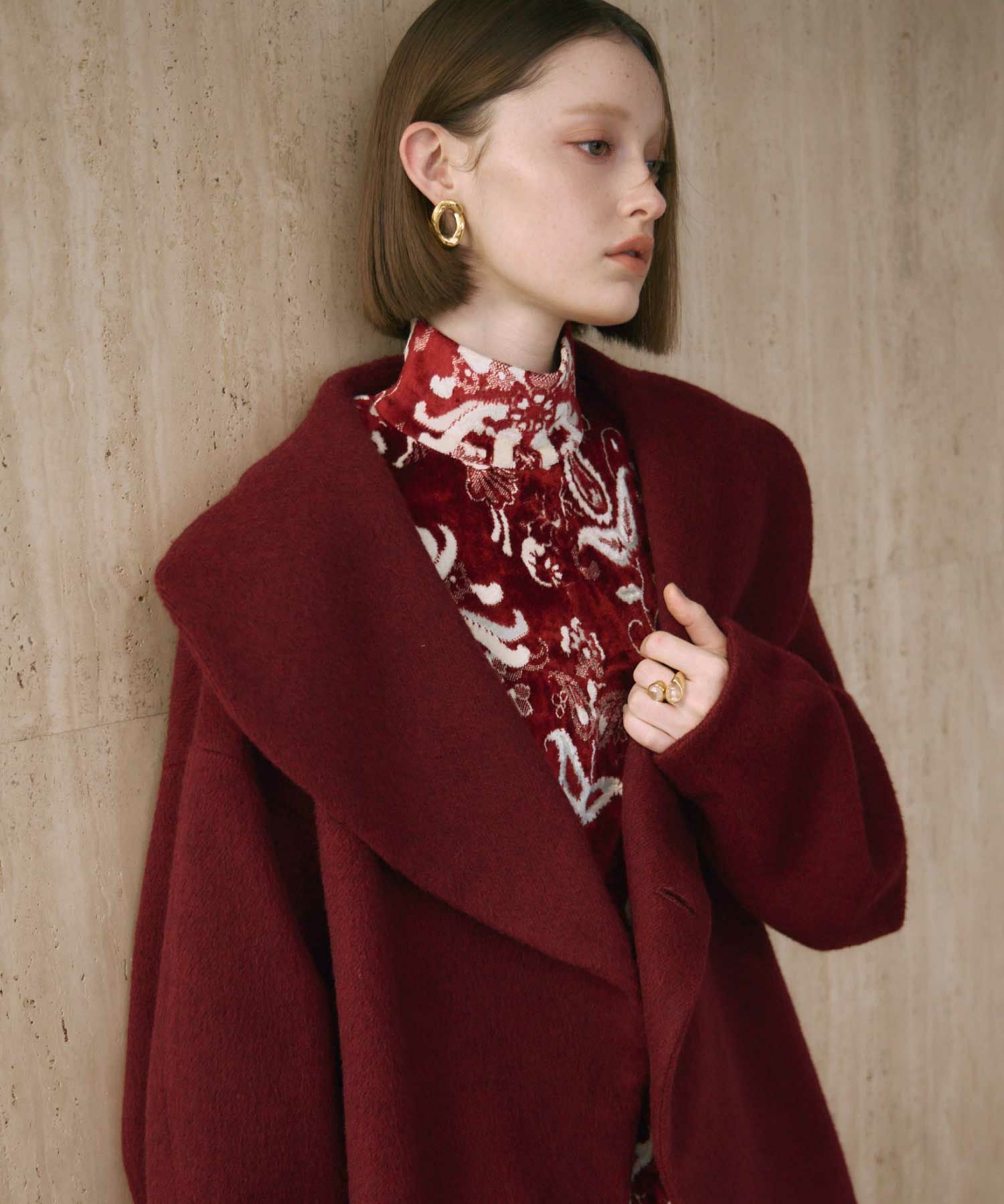 Mame Kurogouchi(マメ クロゴウチ)】 Wool Arupaka Shawl Collar Short