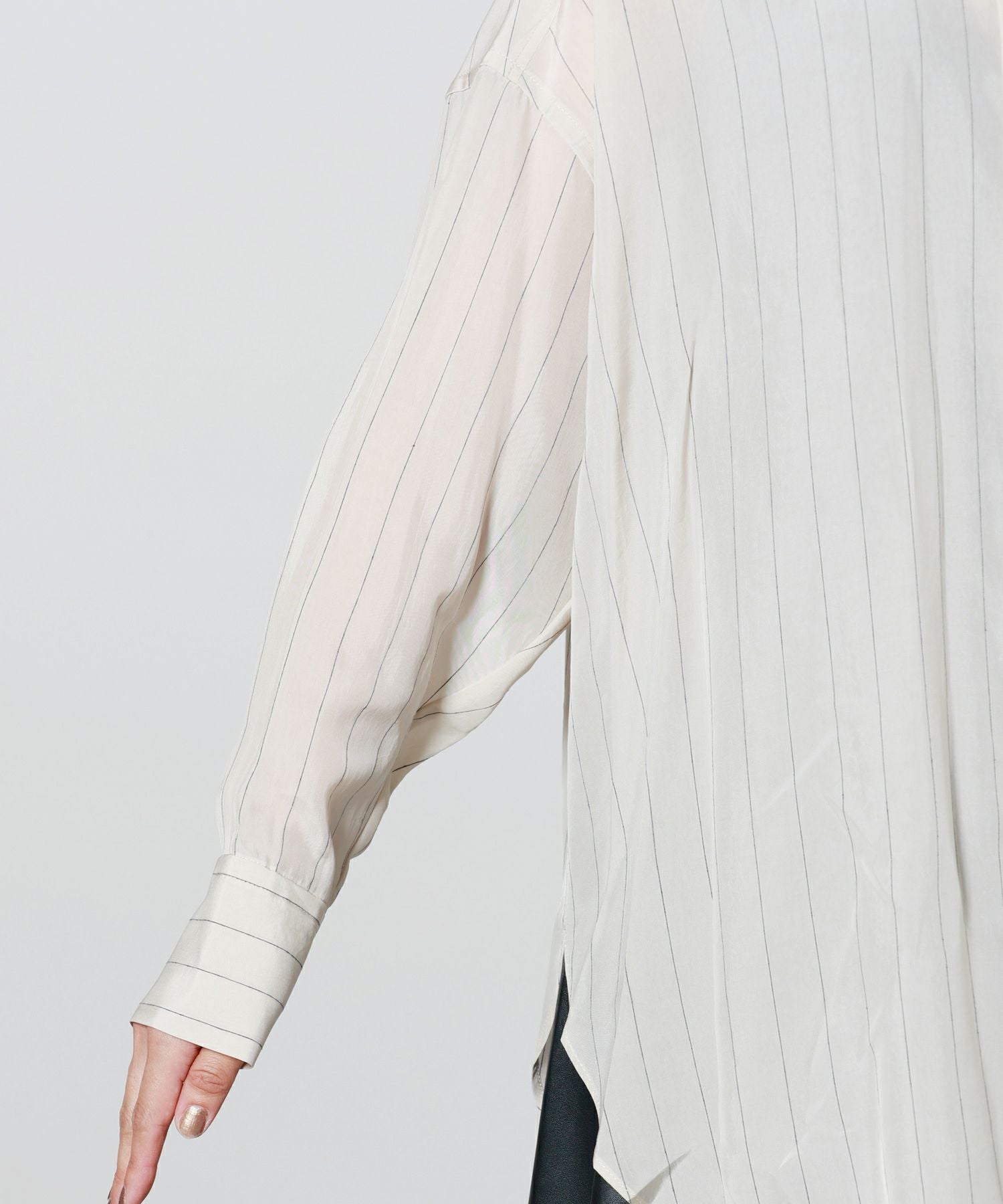 SACRA(サクラ)】 CUPRA FIBRIL STRIPE SHIRT｜PARIGOT ONLINE（パリゴ