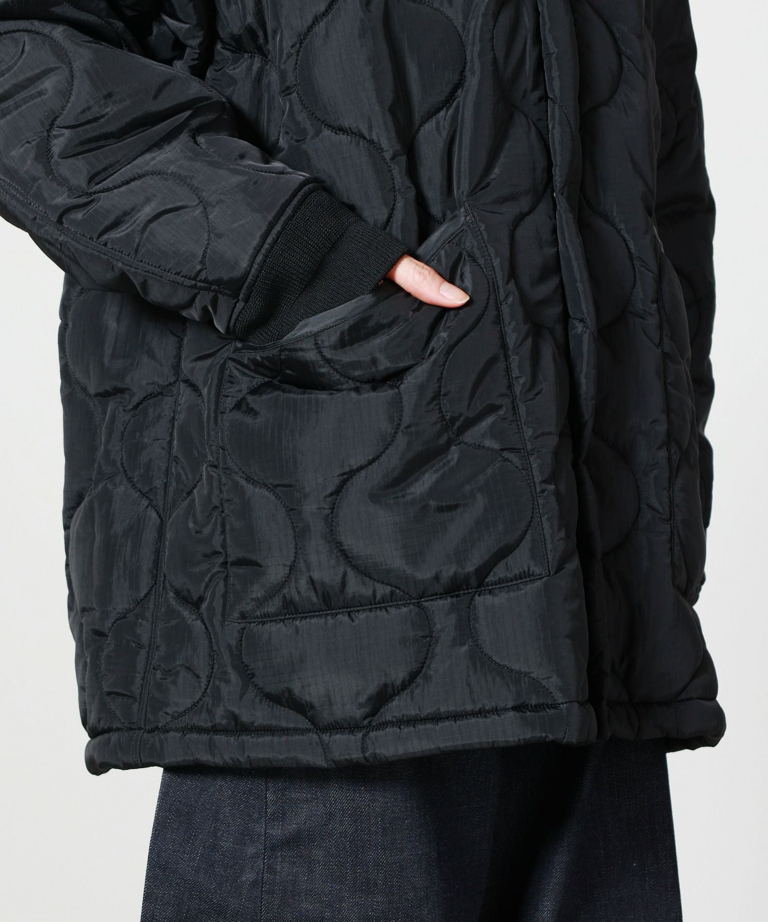 HYKE(ハイク)】 ≪GENDERLESS≫QUILTED LINER TYPE CWU-9/P JACKET