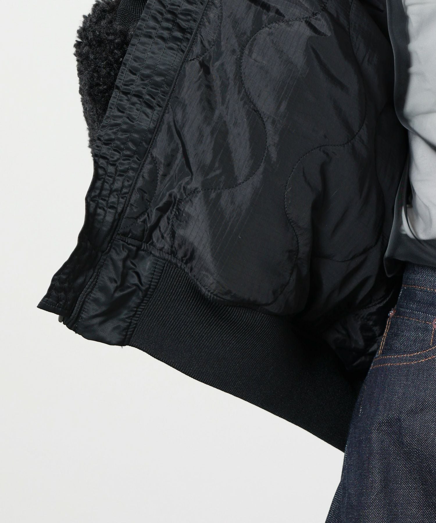 HYKE(ハイク)】 FAUX SHEARLING TYPE CWU-45/P JACKET｜PARIGOT ONLINE