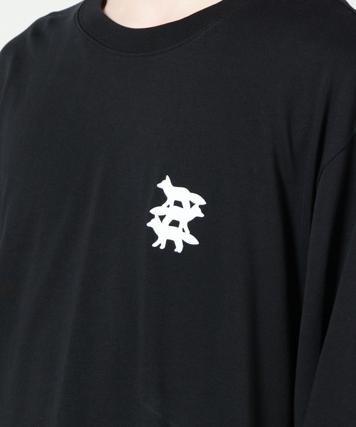 MAISON KITSUNE(メゾンキツネ)】 スタント フォックス ロングスリーブ