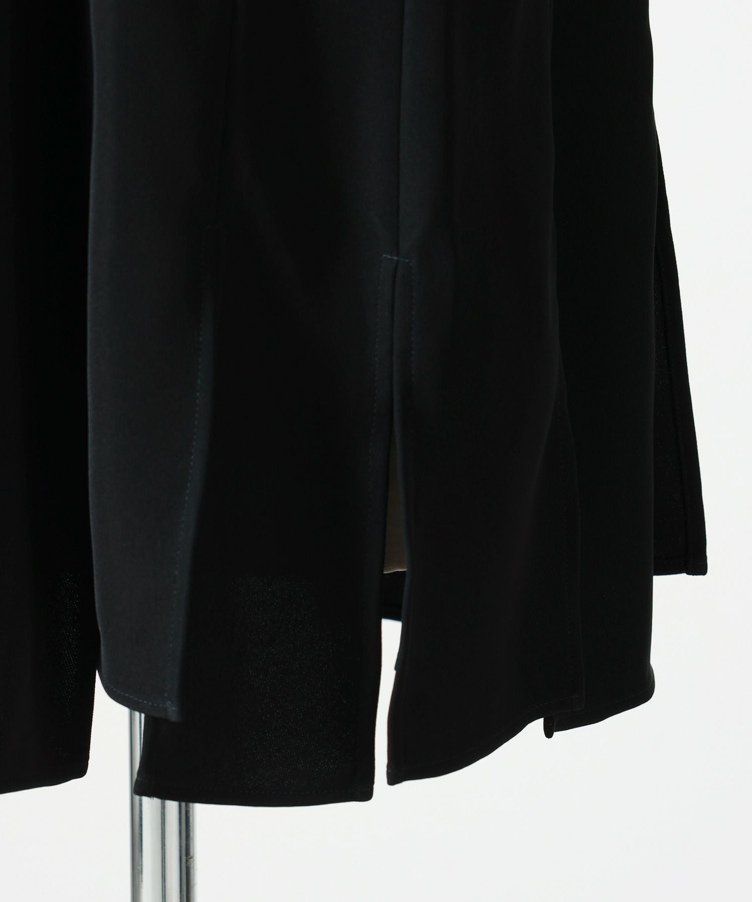 ENFOLD(エンフォルド)】 PANEL-HEM PULLOVER｜PARIGOT ONLINE（パリゴ