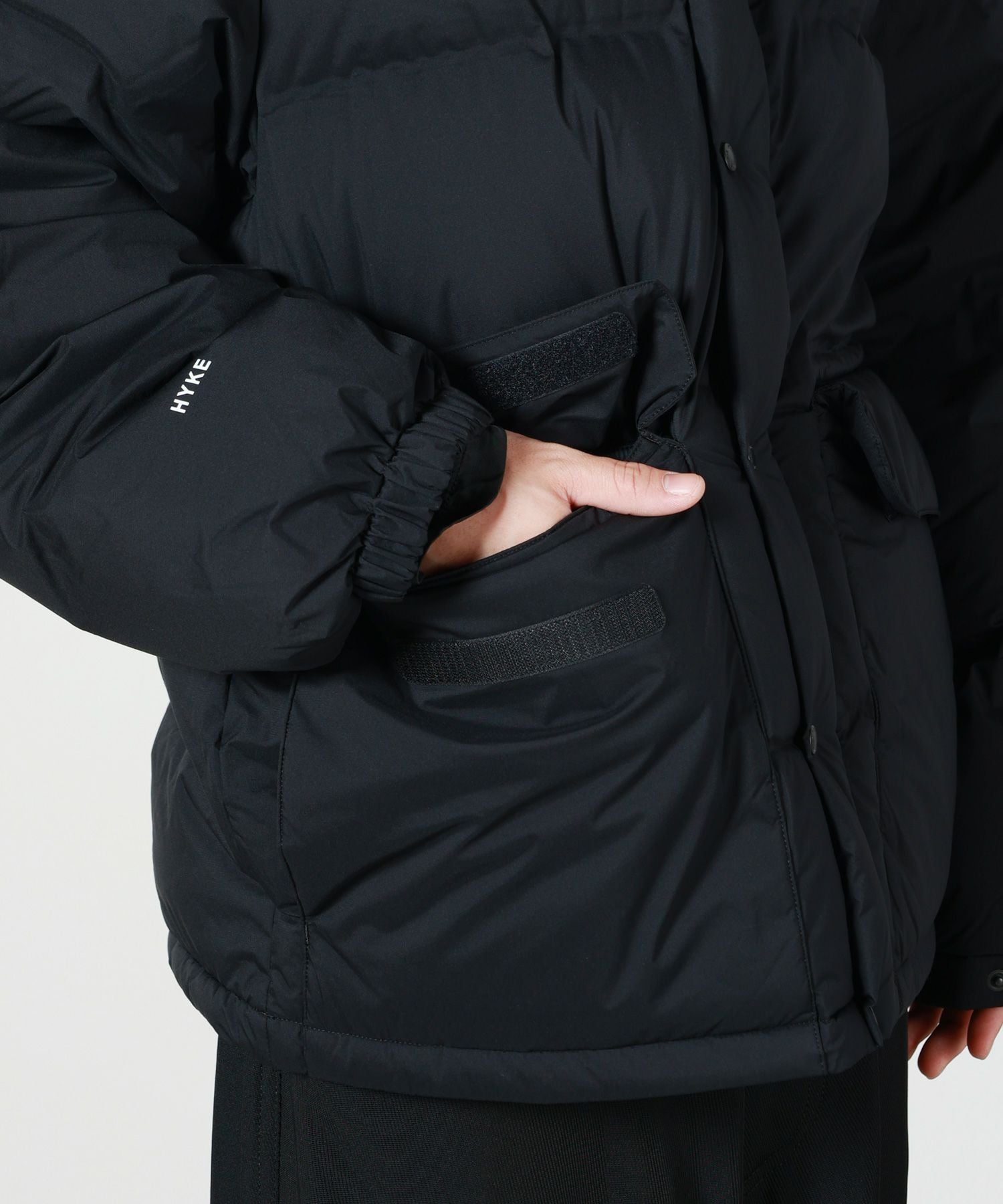 HYKE(ハイク)】 ≪GENDERLESS≫PERTEX DOWN JACKET｜PARIGOT ONLINE