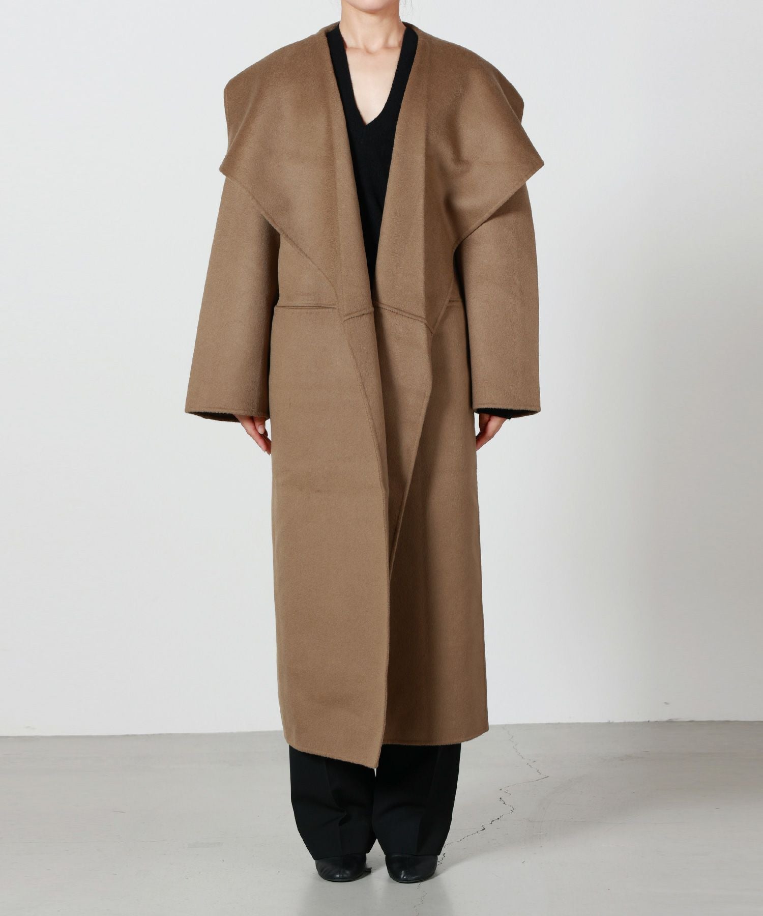 TOTEME(トーテム)】 Signature shawl collar double coat｜PARIGOT