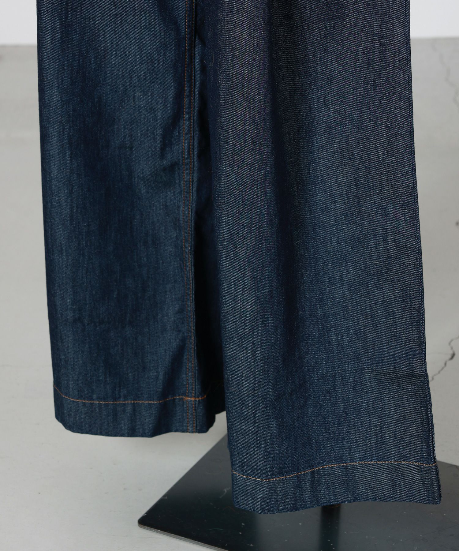 DRIES VAN NOTEN(ドリス ヴァン ノッテン)】 ワイドレッグ・ジーンズ