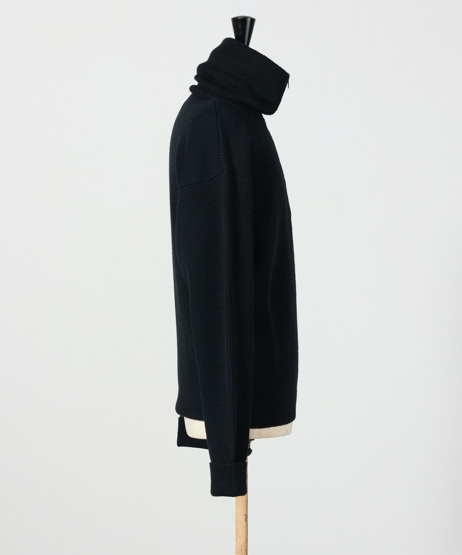 lemaire ルメール　パース LEMAIRE(ルメール)】 HALF ZIP Sweater｜PARIGOT ONLINE（パリゴ