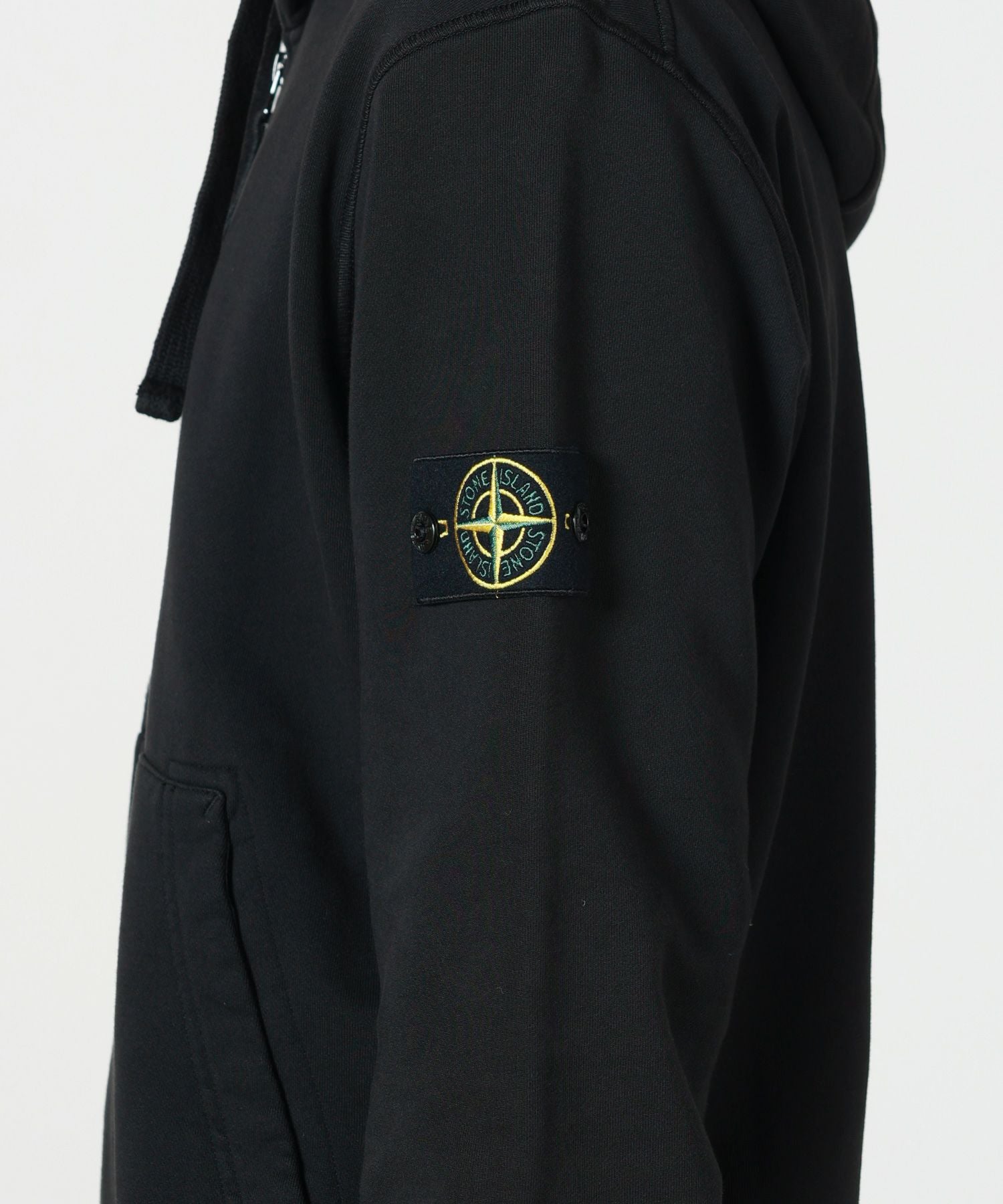 STONE ISLAND(ストーンアイランド)】 コットンジップパーカー｜PARIGOT