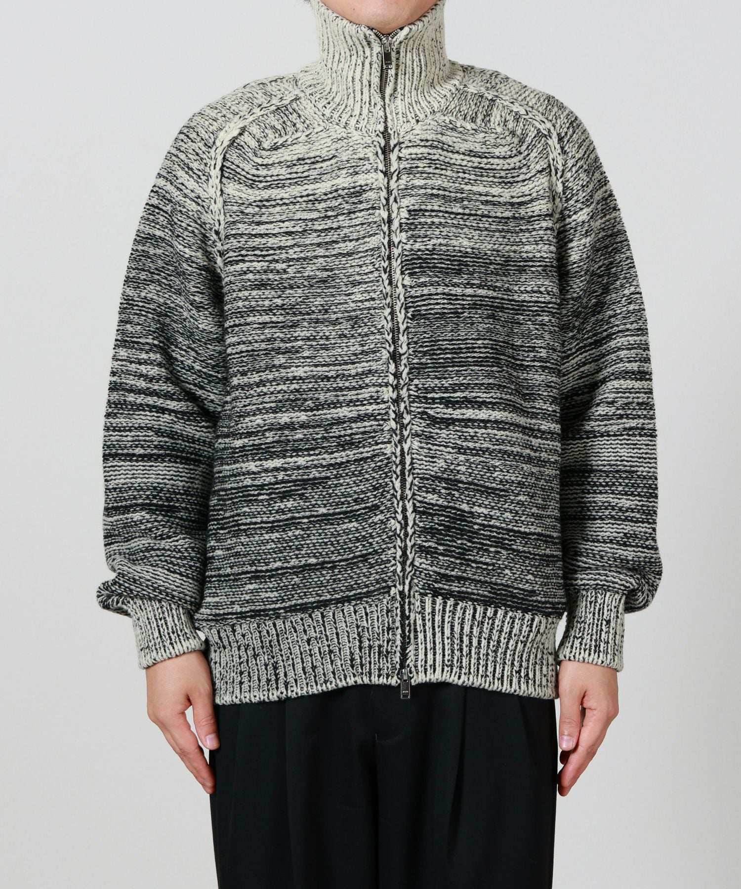 YOKE(ヨーク)】Gradation Front Zip Knit｜PARIGOT ONLINE（パリゴ