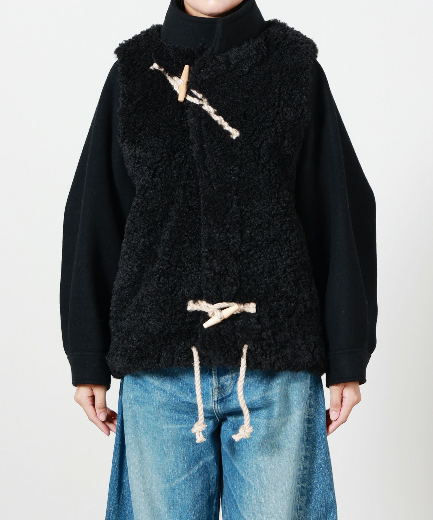 HYKE(ハイク)】 DOUBLE FACE FAUX SHERLING DUFFLE JACKET｜PARIGOT