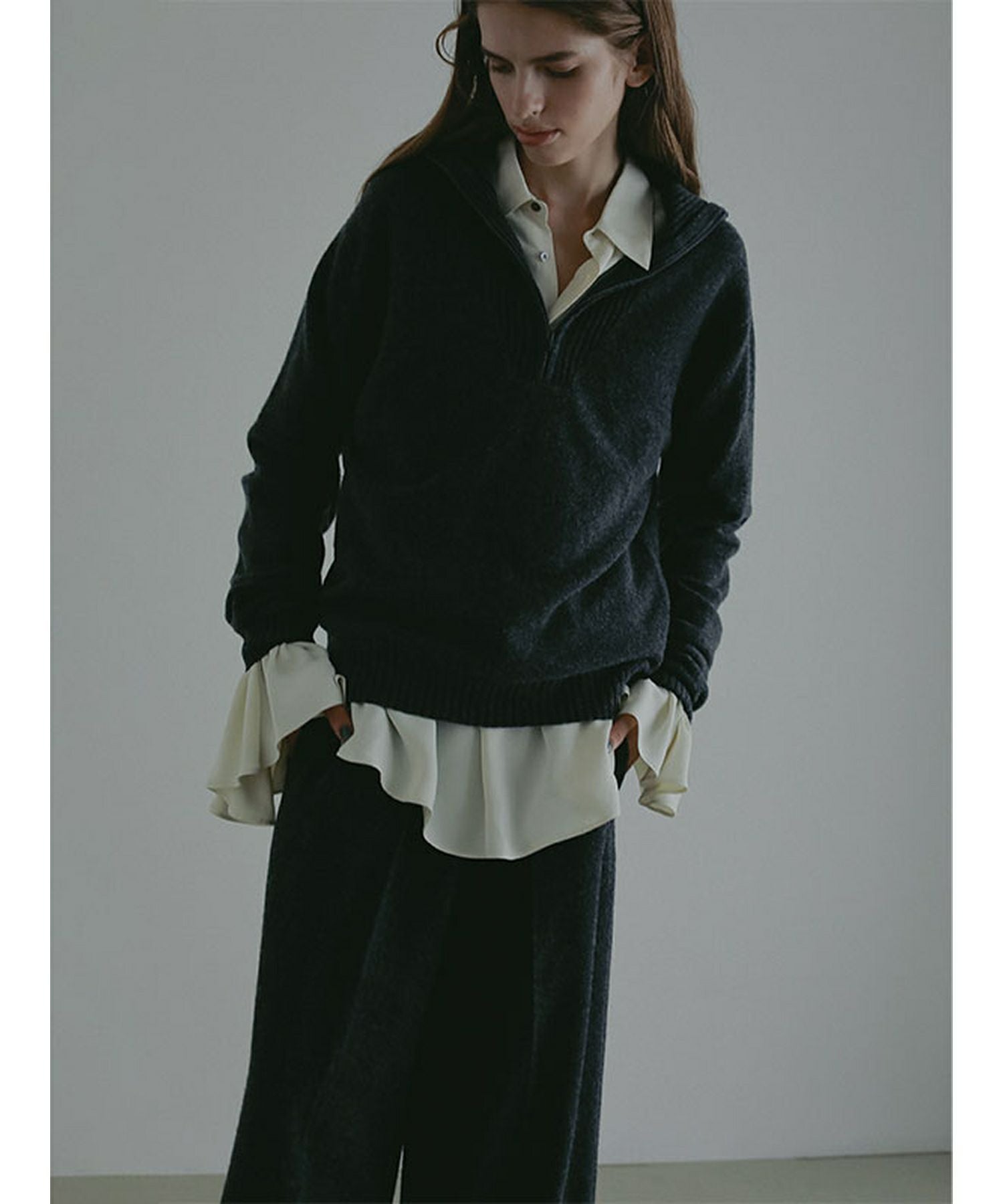ETRE TOKYO(エトレトウキョウ)】 ハーフジップハイゲージニットプル