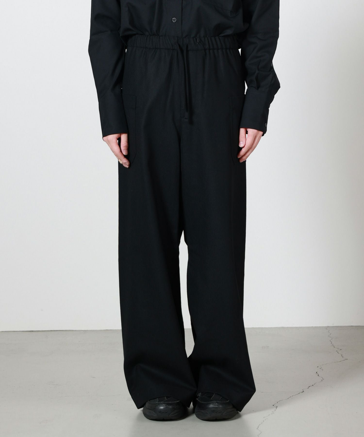 MARINA YEE(マリナイー)】 Wide-legged elasticated trousers｜PARIGOT