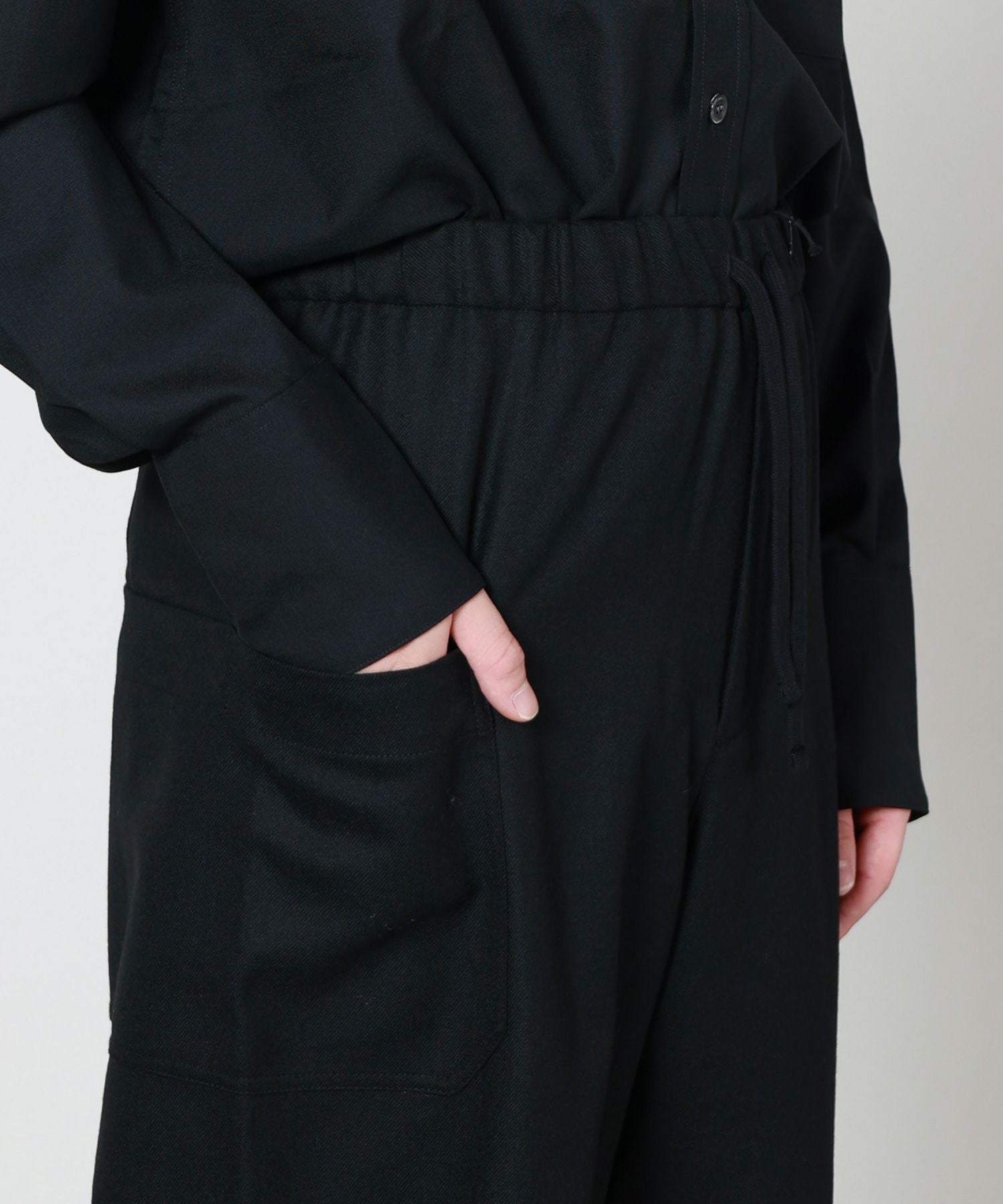 MARINA YEE(マリナイー)】 Wide-legged elasticated trousers｜PARIGOT