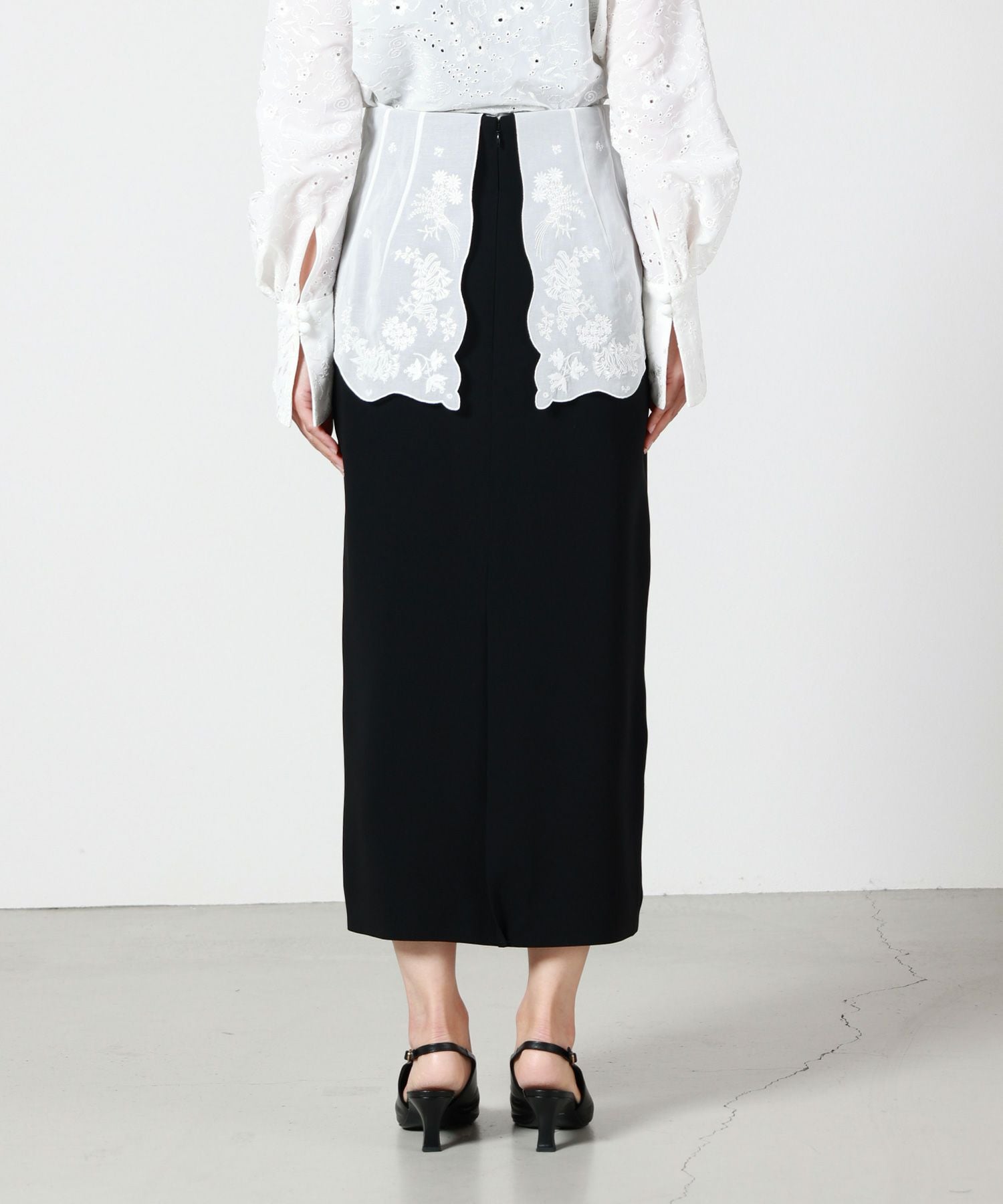 Mame Kurogouchi(マメ クロゴウチ)】 Triacetate Georgette Embroidery