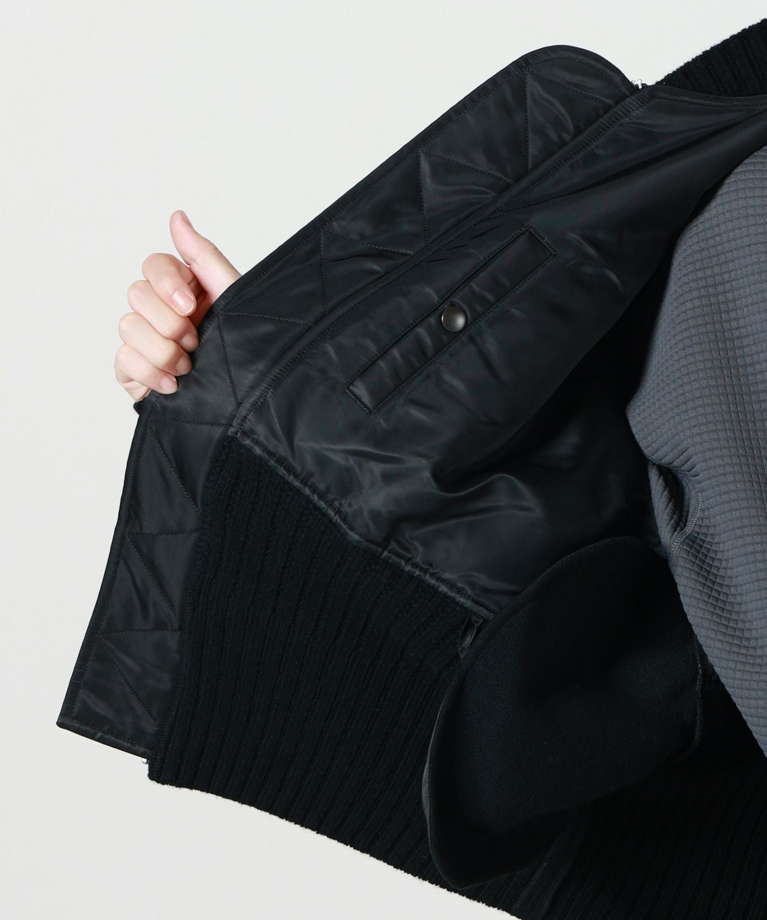 YOKE(ヨーク)】 Connected Rib Knit Flight Jacket｜PARIGOT ONLINE