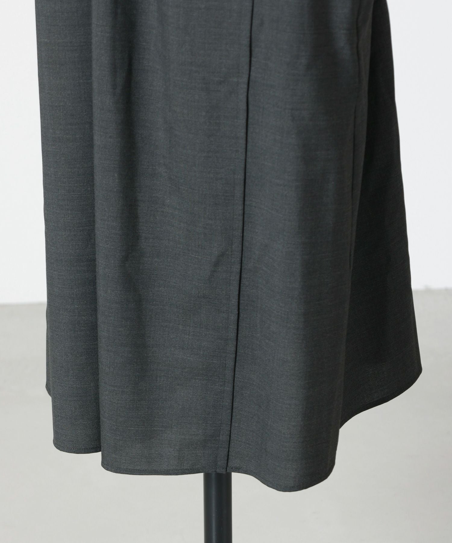 ENFOLD(エンフォルド)】 LAYERED-LIKE JUMPER SKIRT｜PARIGOT ONLINE