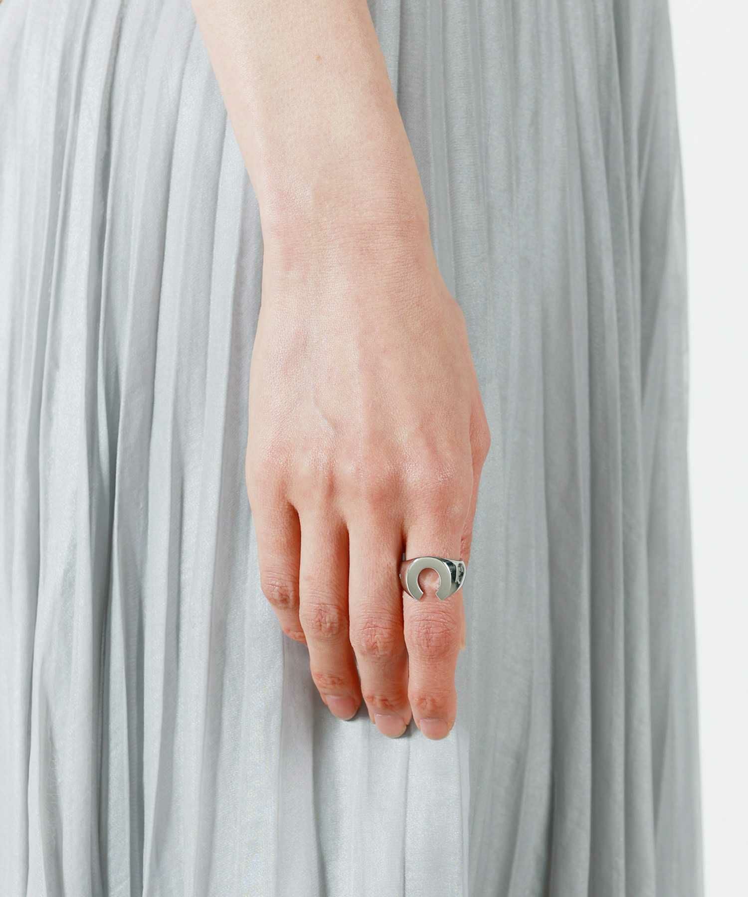 TOM WOOD(トムウッド)】 Felix リング｜PARIGOT ONLINE（パリゴ