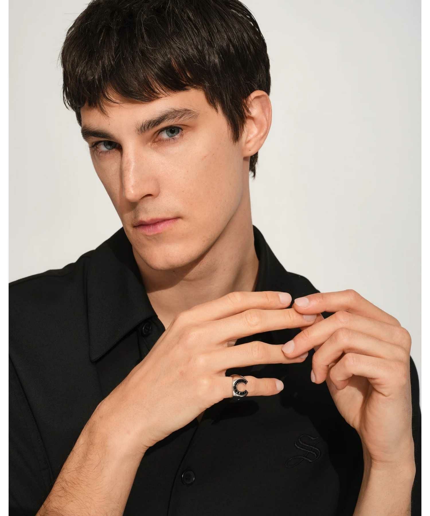 TOM WOOD(トムウッド)】 Felix Black Spinel リング｜PARIGOT ONLINE