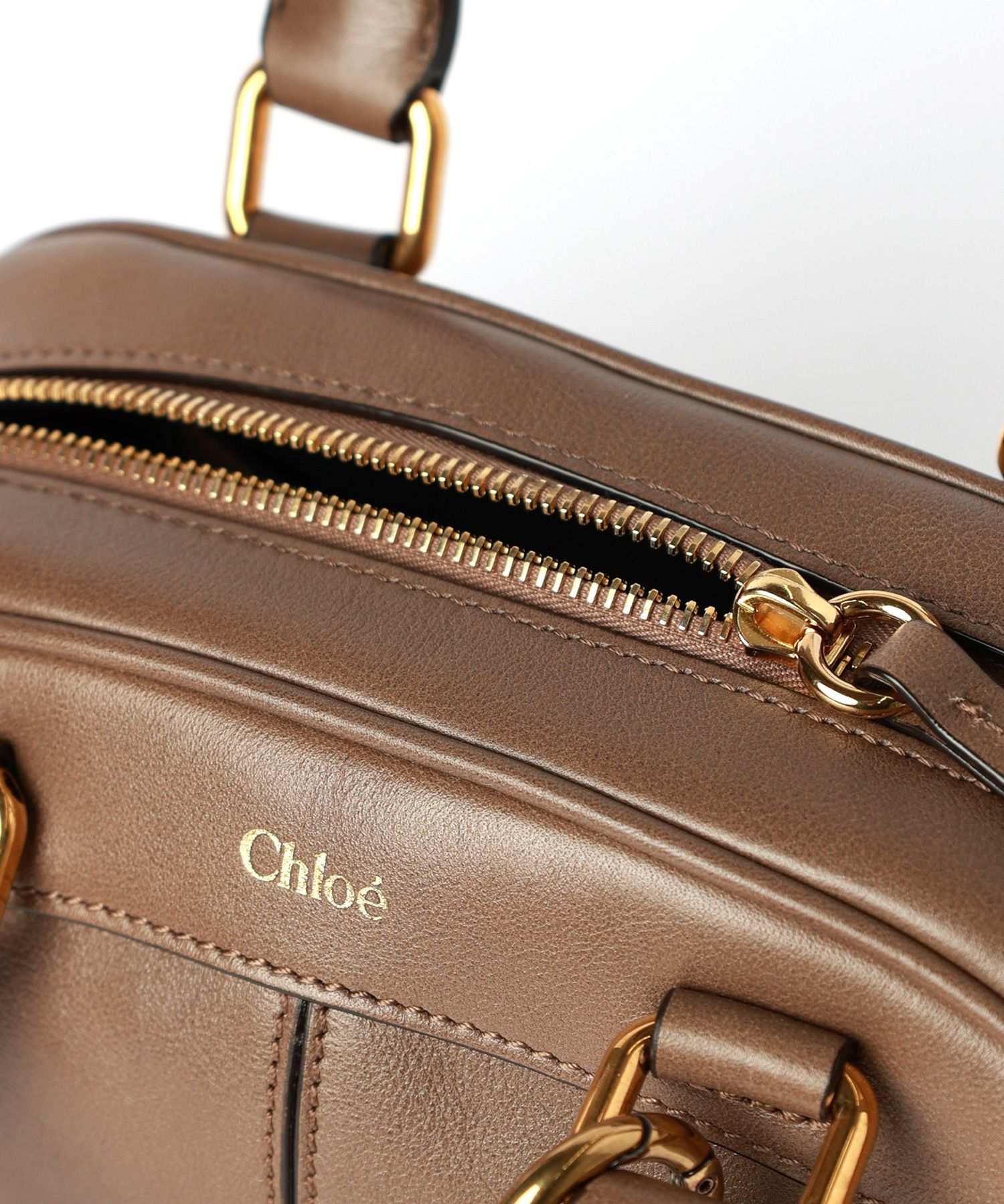 Chloe(クロエ)】 ソフトレザー製CHLOEスモールボウリングバッグ