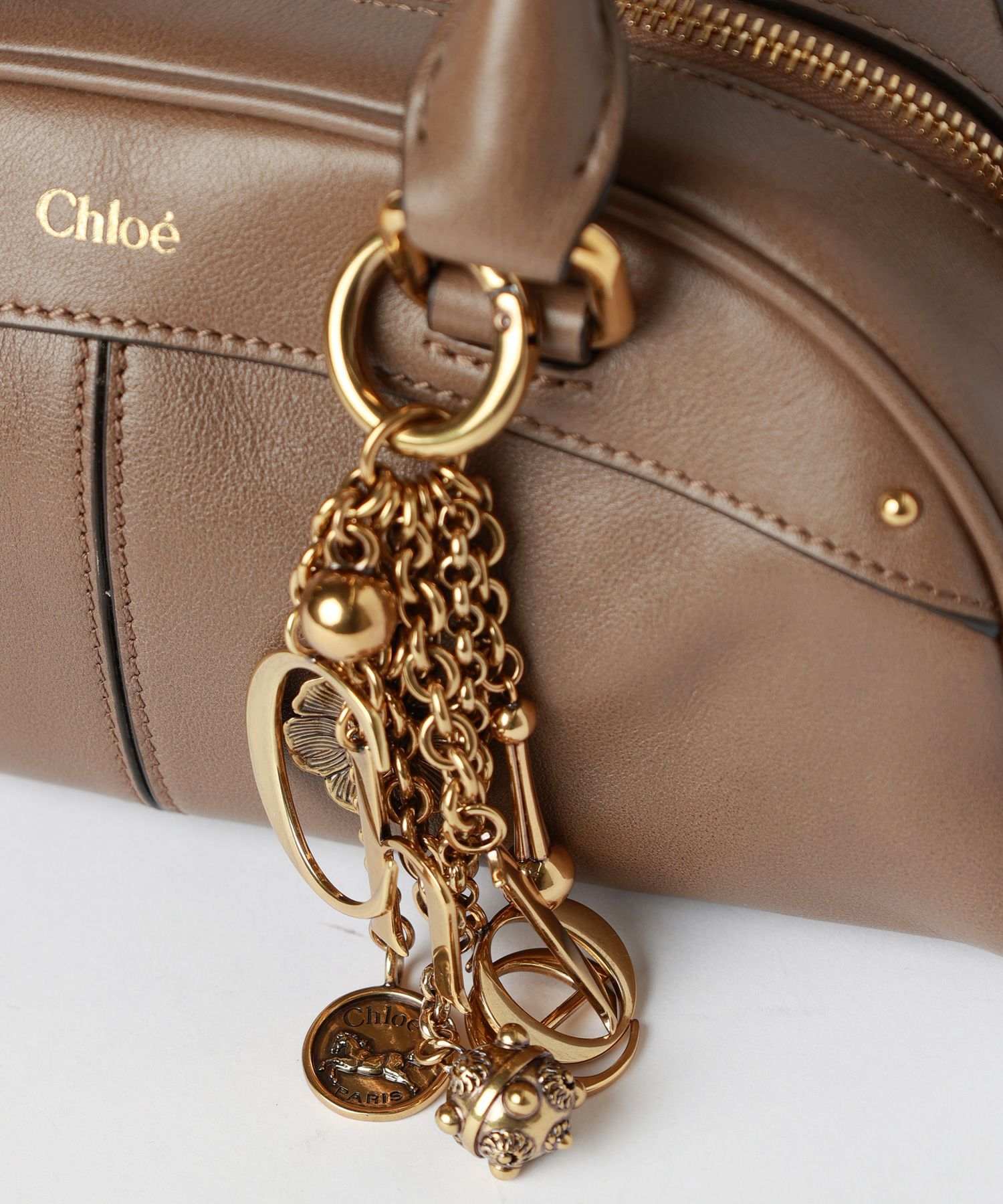 国内正規品) Chloe レザーバッグ Chloe(クロエ) レザー（本革） バッグ