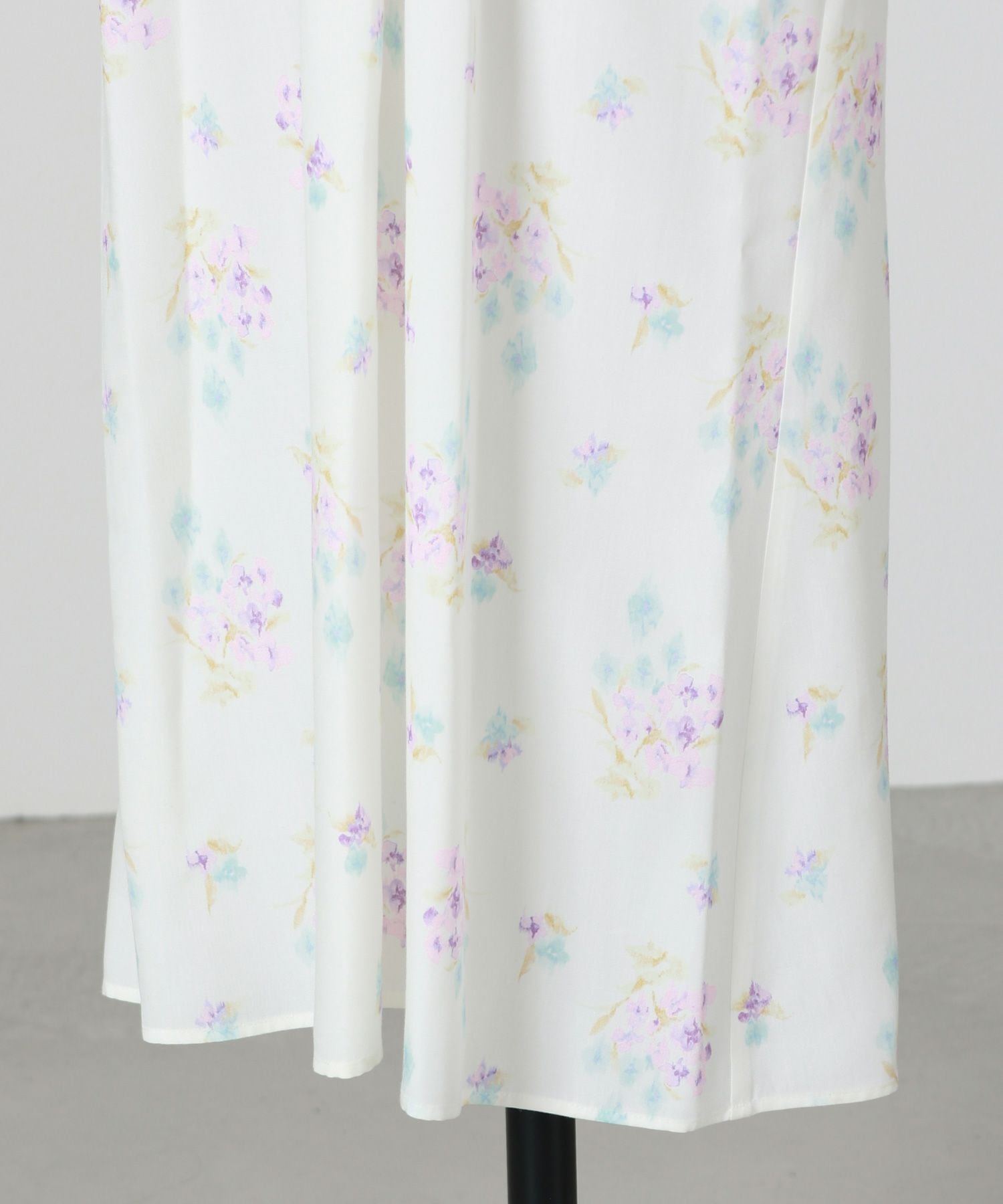 Mame Kurogouchi(マメ クロゴウチ)】 Floral Motif Printed Dress