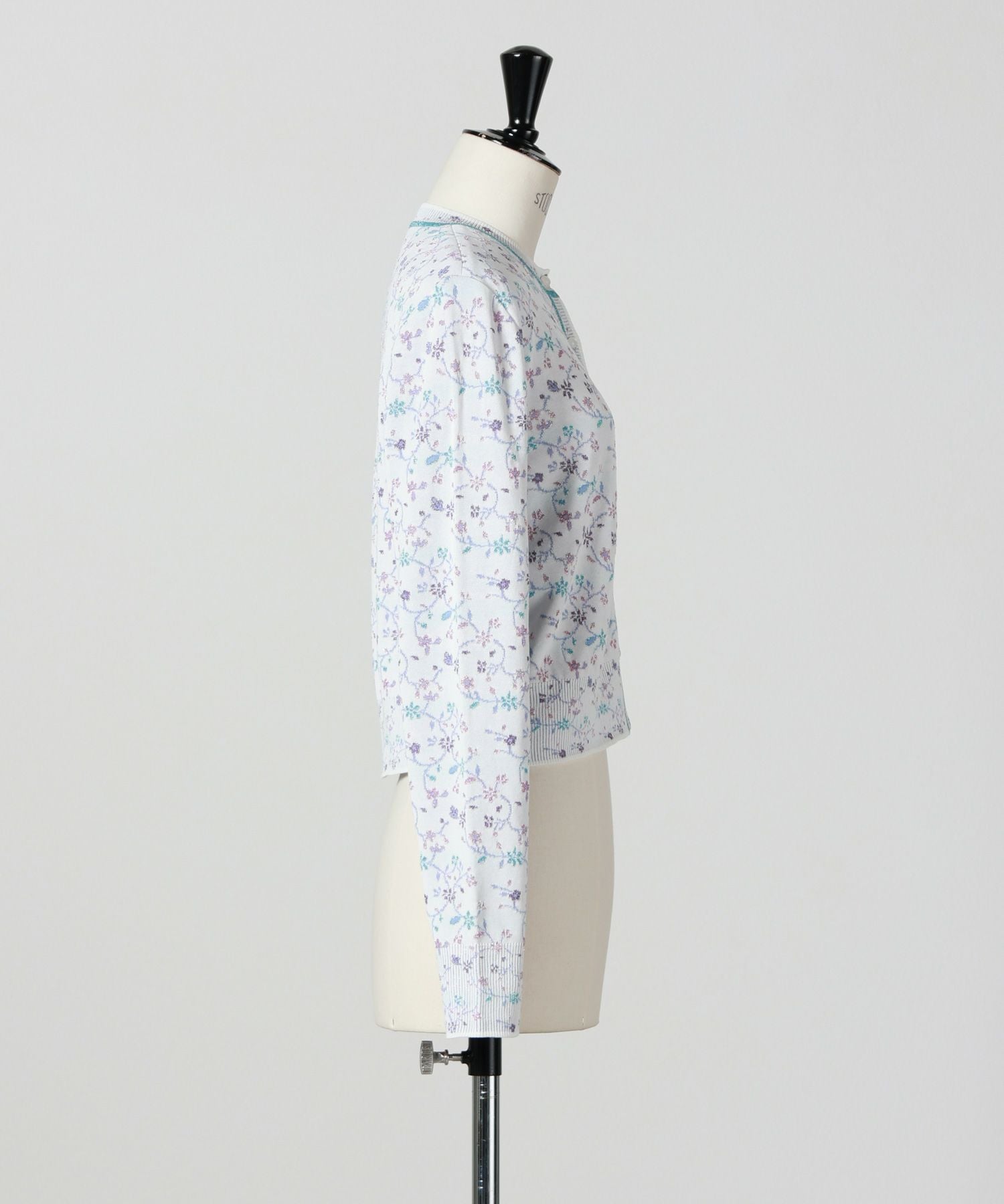 マメクロゴウチFloral Motif GlitterKnit Cardigan Mame Kurogouchi（マメ クロゴウチ）Floral Motif Glitter Knit