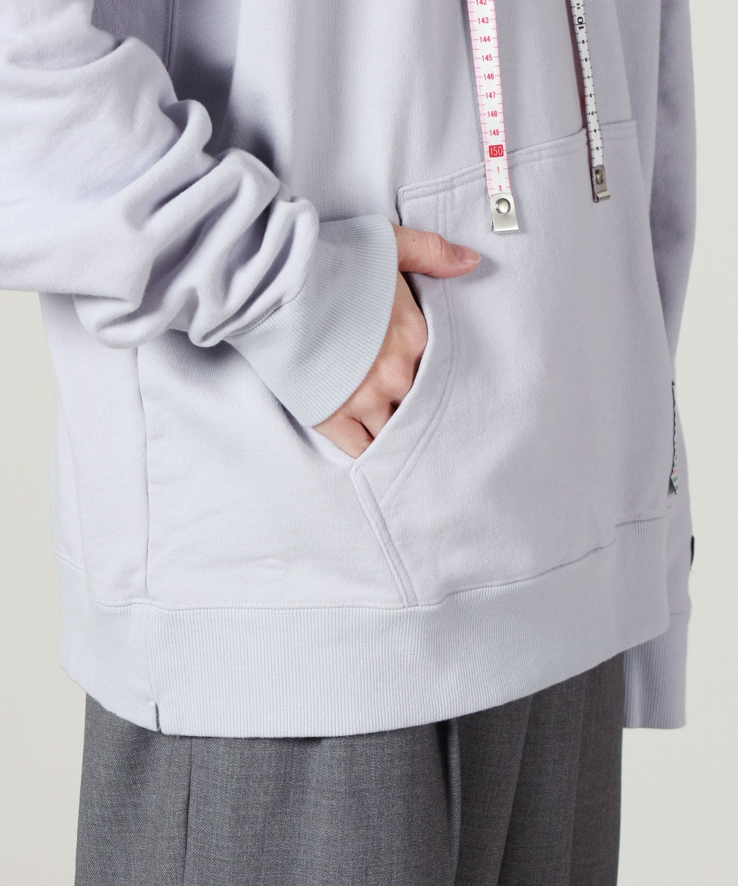 Maison MIHARA YASUHIRO(メゾンミハラヤスヒロ)】 Leon Embroidery