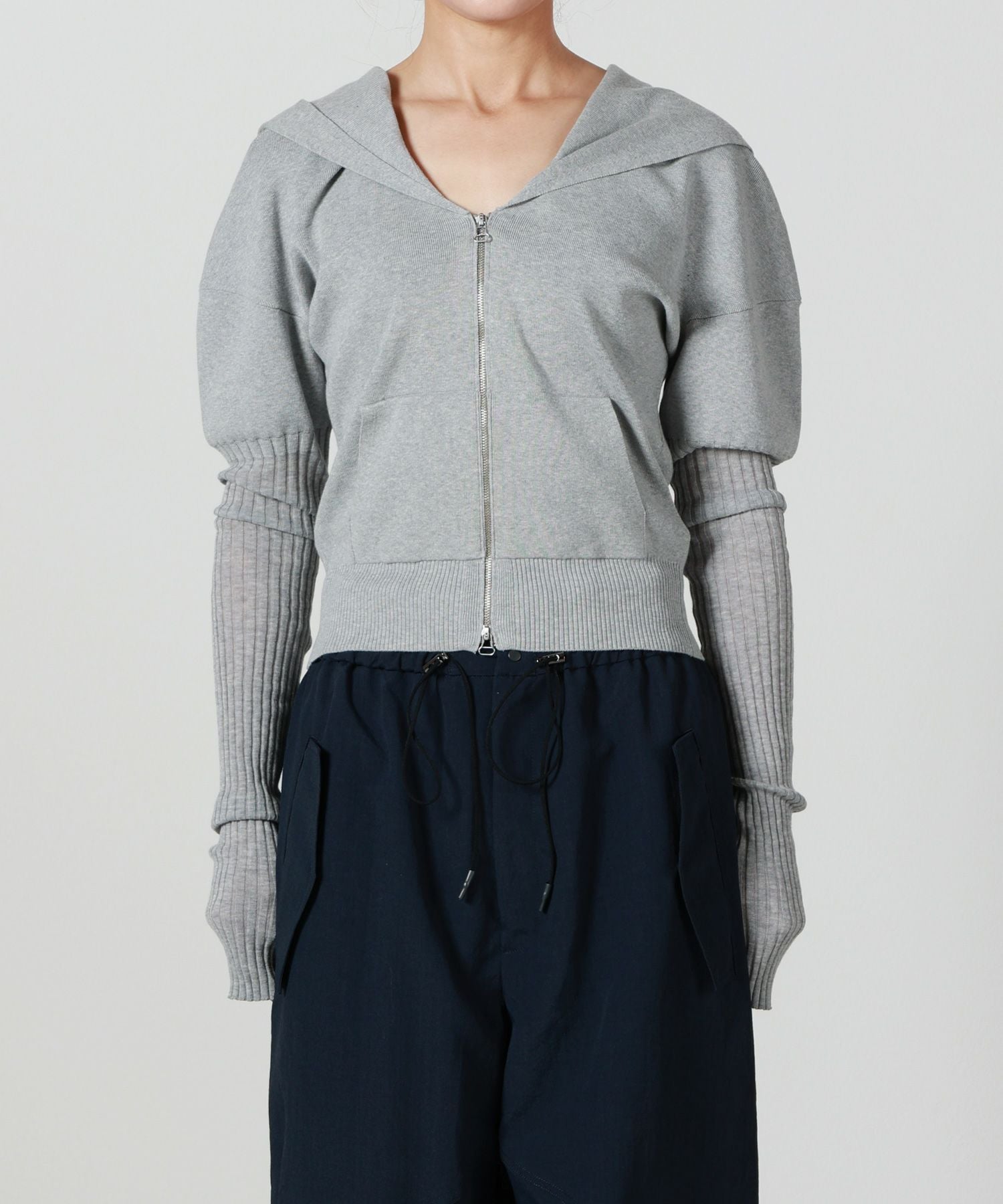 AKANE UTSUNOMIYA(アカネウツノミヤ)】 KNIT ZIP CARDIGAN｜PARIGOT