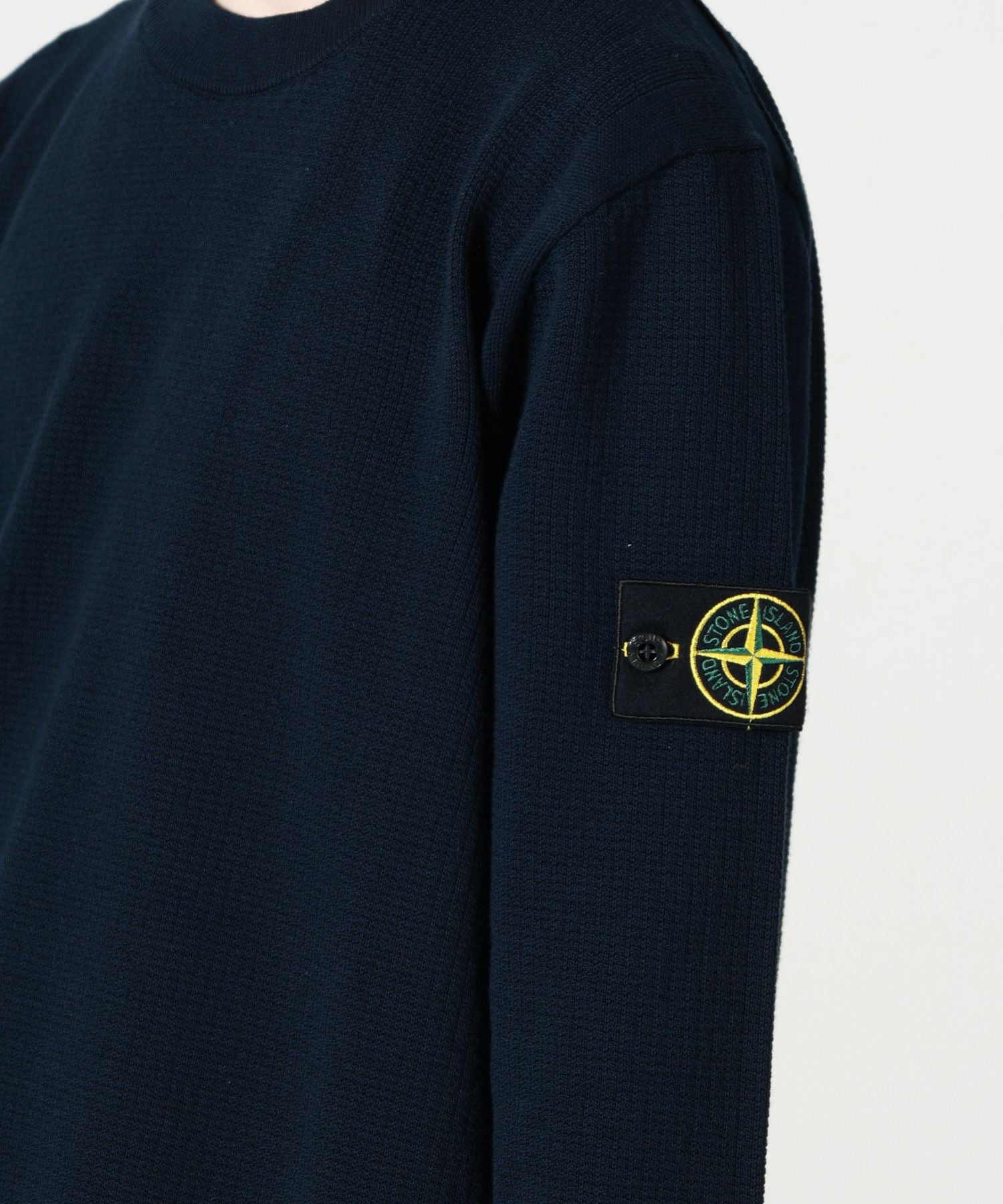 STONE ISLAND(ストーンアイランド)】 MICRO STITCH SOFT ORGANIC