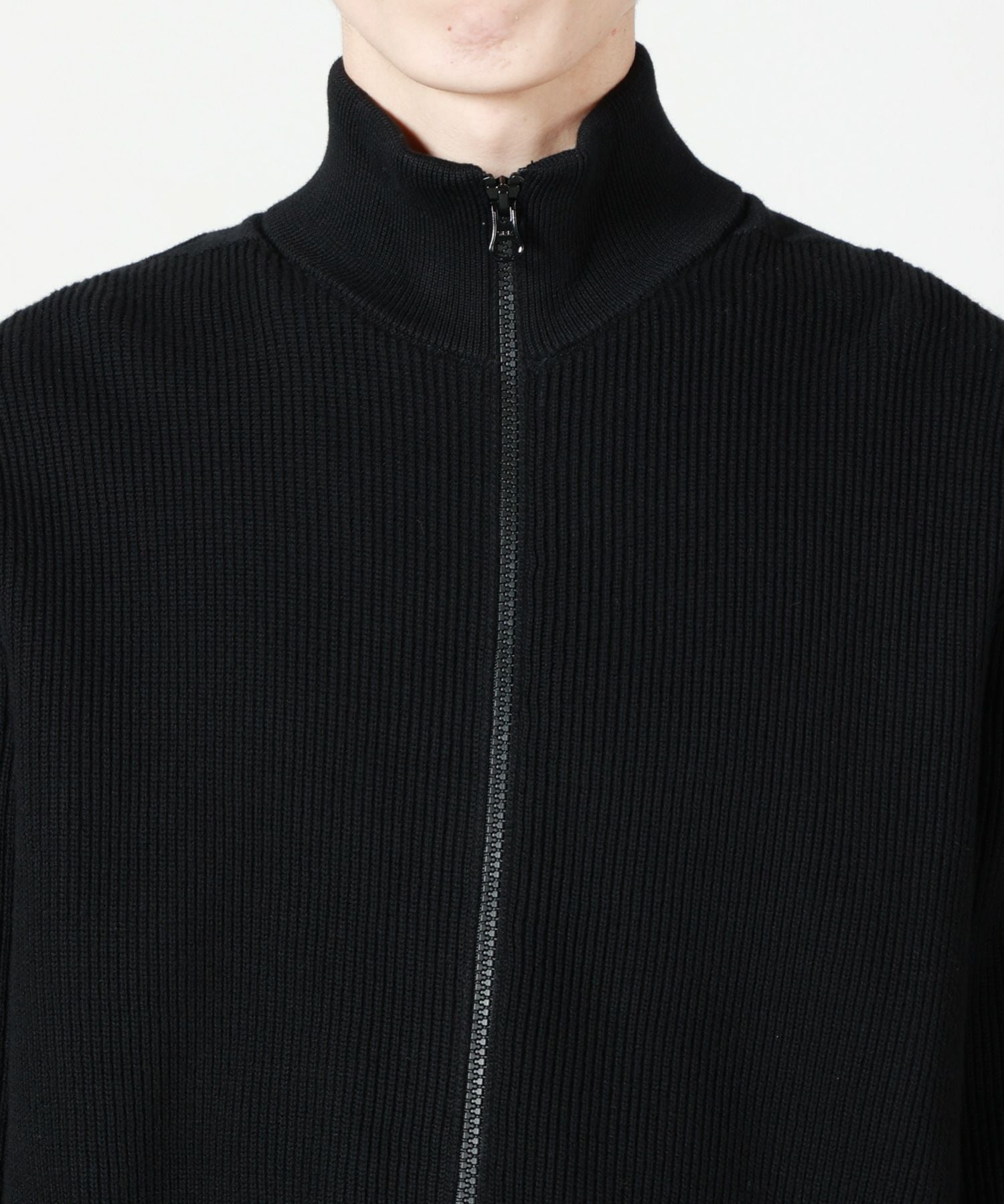 STONE ISLAND(ストーンアイランド)】 RIBBED SOFT ORGANIC COTTON