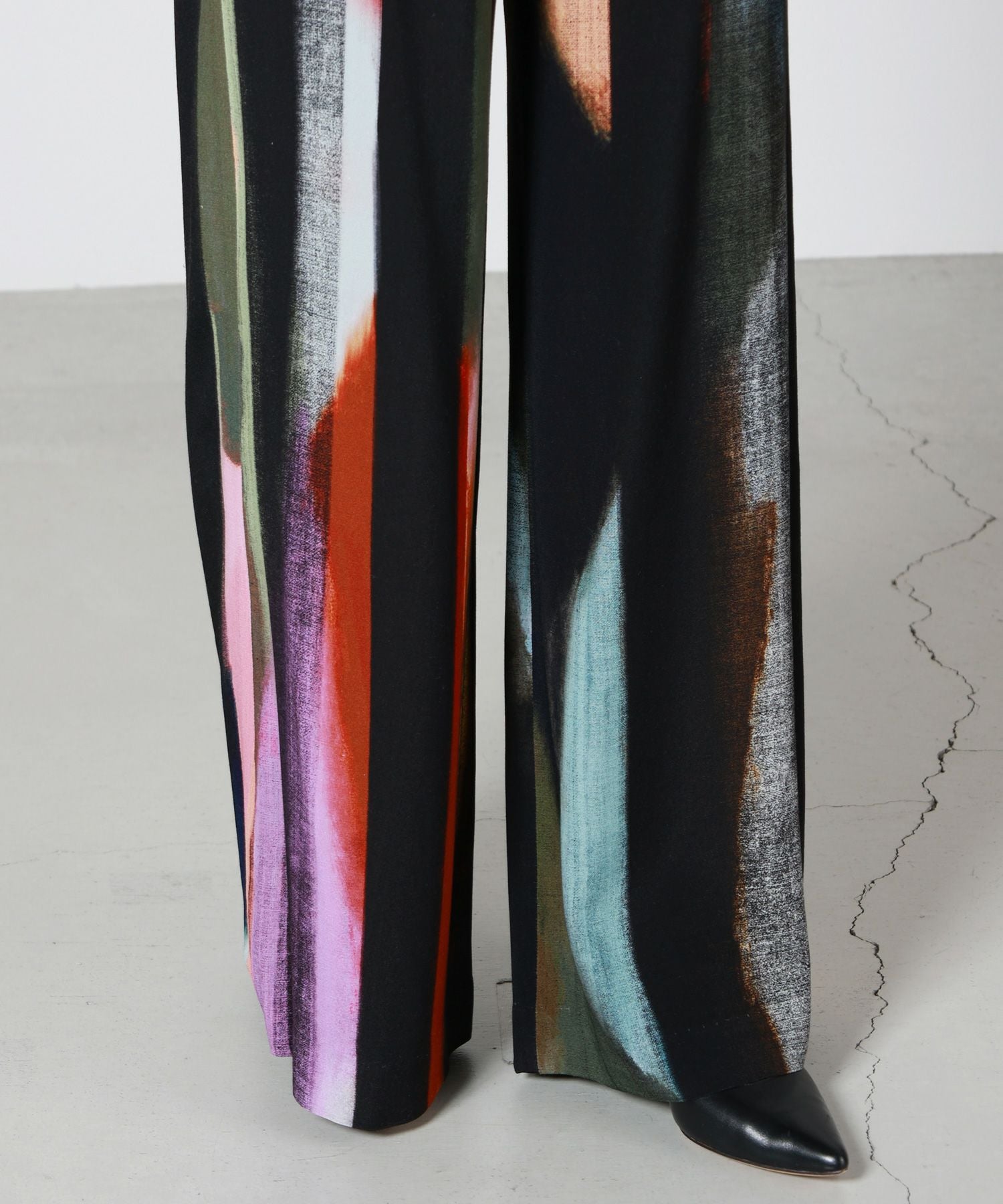 AKIRANAKA(アキラナカ)】 Empty stripe pants｜PARIGOT ONLINE（パリゴ