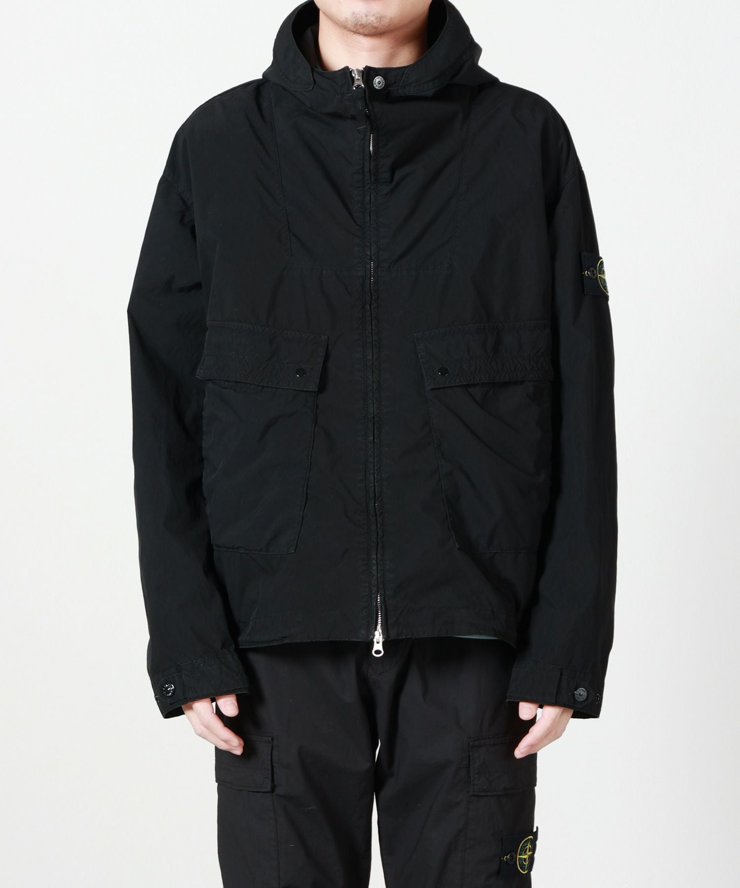 STONE ISLAND(ストーンアイランド)】 LIGHT COMPACT TOUCH POLY-TC