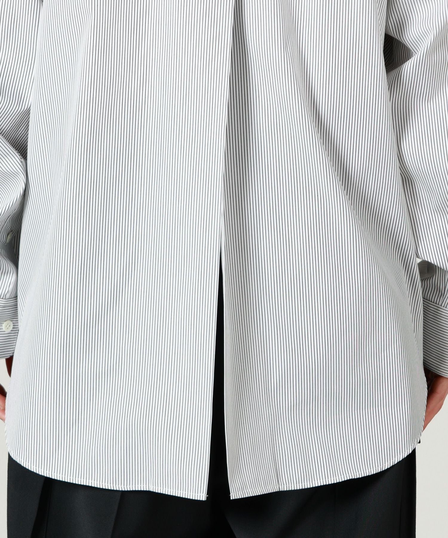 TOGA PULLA ストライプシャツ TOGA TOO / STRIPE COTTON SHIRT – six