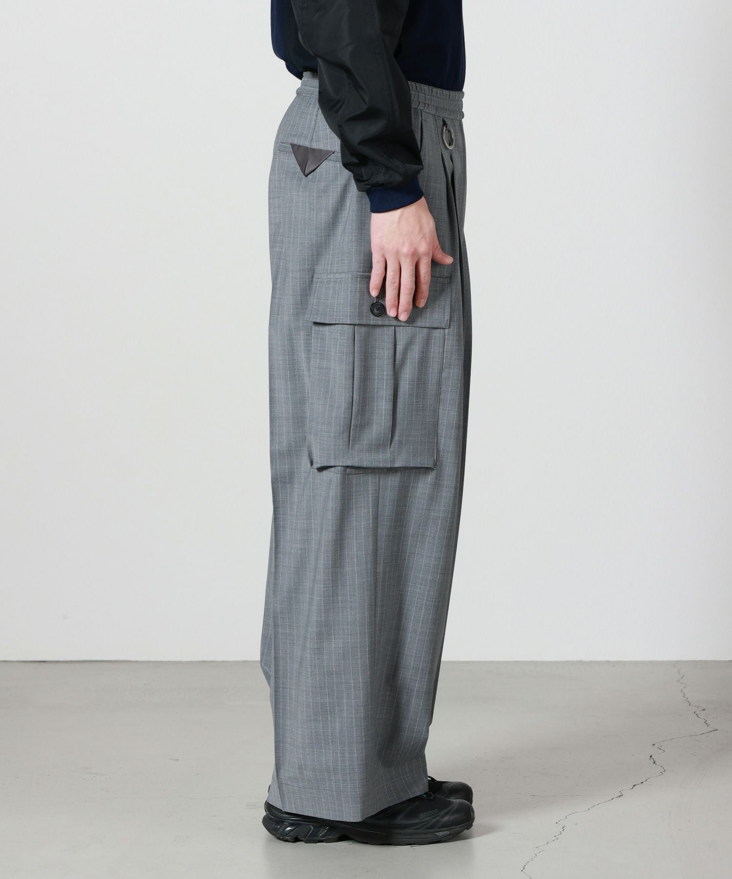 th products(ティーエイチプロダクツ)】 Wide Cargo Pants|PARIGOT th products(ティーエイチプロダクツ)】 Wide Cargo Pants|PARIGOT