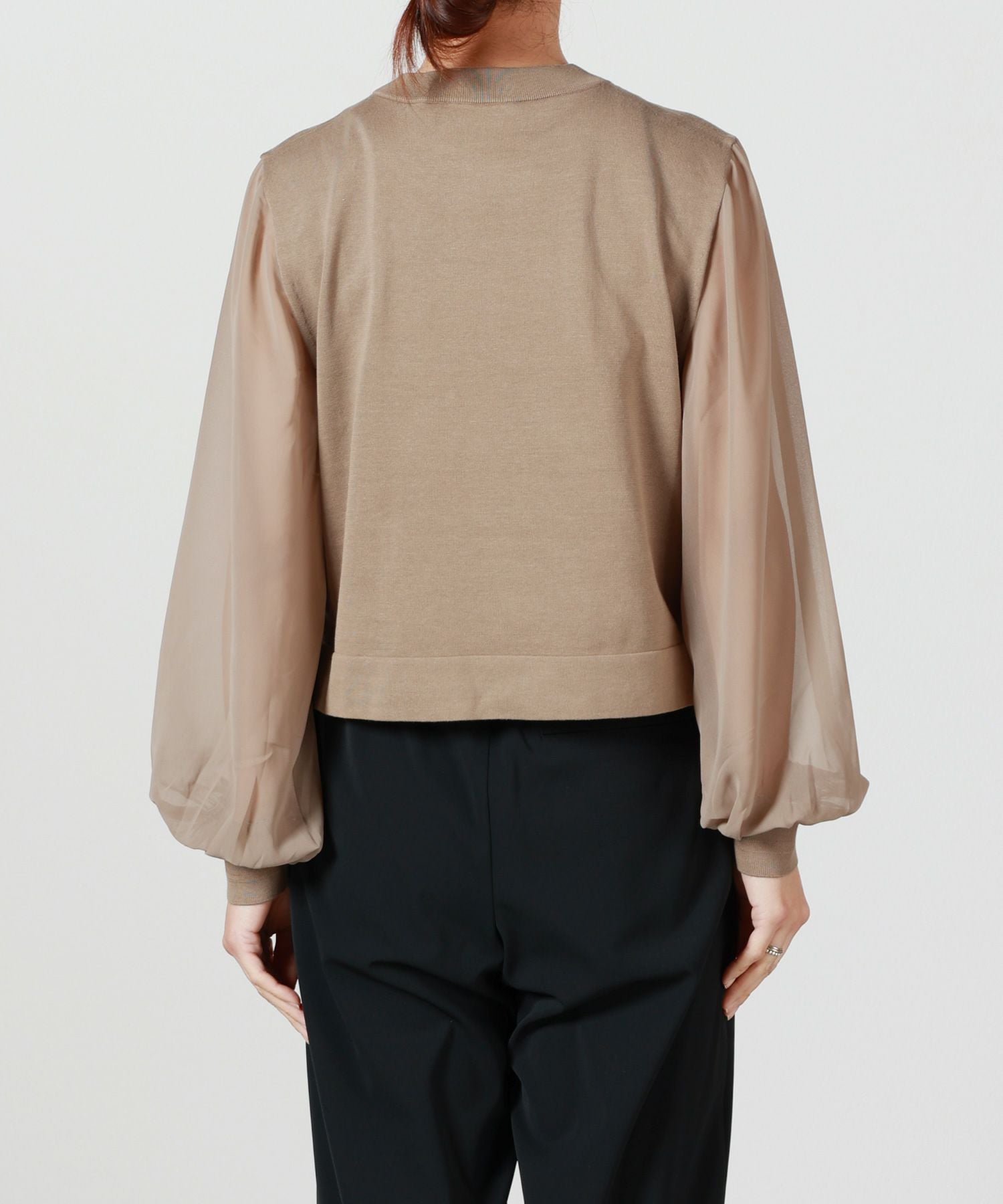 HYKE(ハイク)】 SHEER SLEEVE CREW NECK CROPPED KNIT｜PARIGOT ONLINE