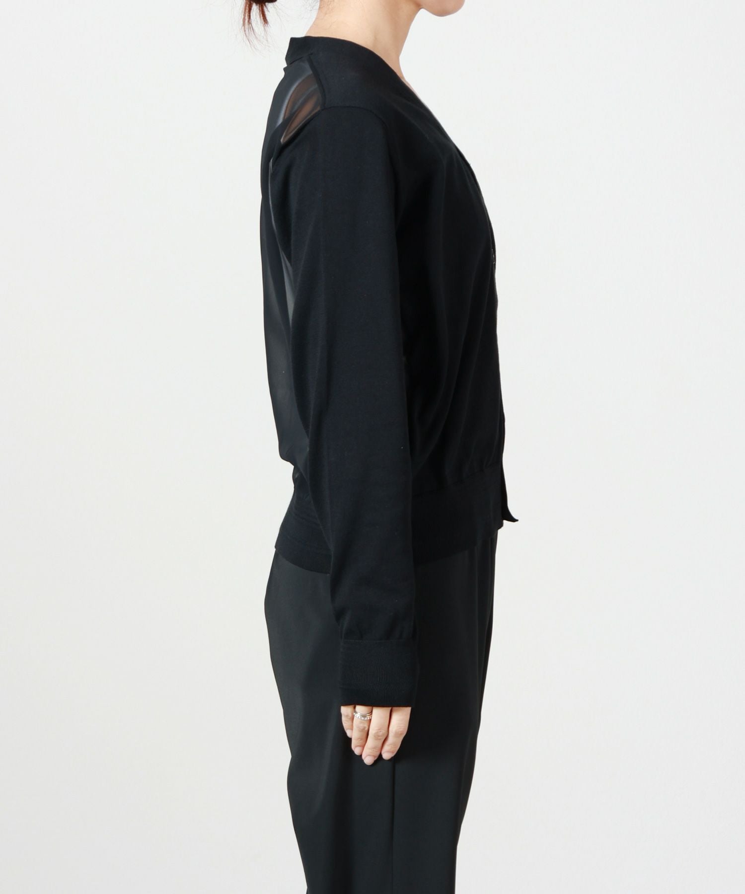 HYKE(ハイク)】 SHEER BACK KNIT CARDIGAN｜PARIGOT ONLINE（パリゴ