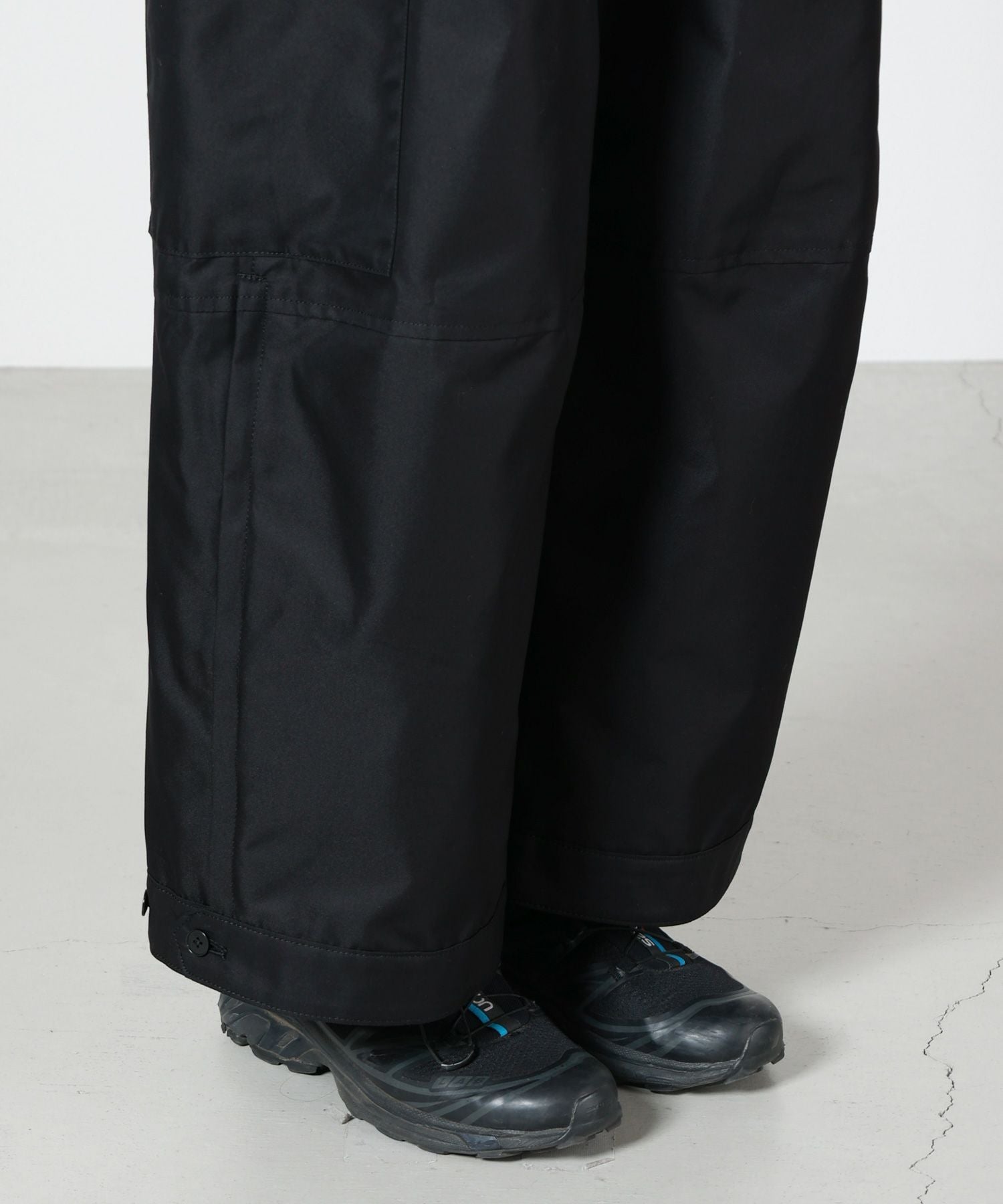 08sircus(08サーカス)】 Giza cotton cargo tuck pants｜PARIGOT