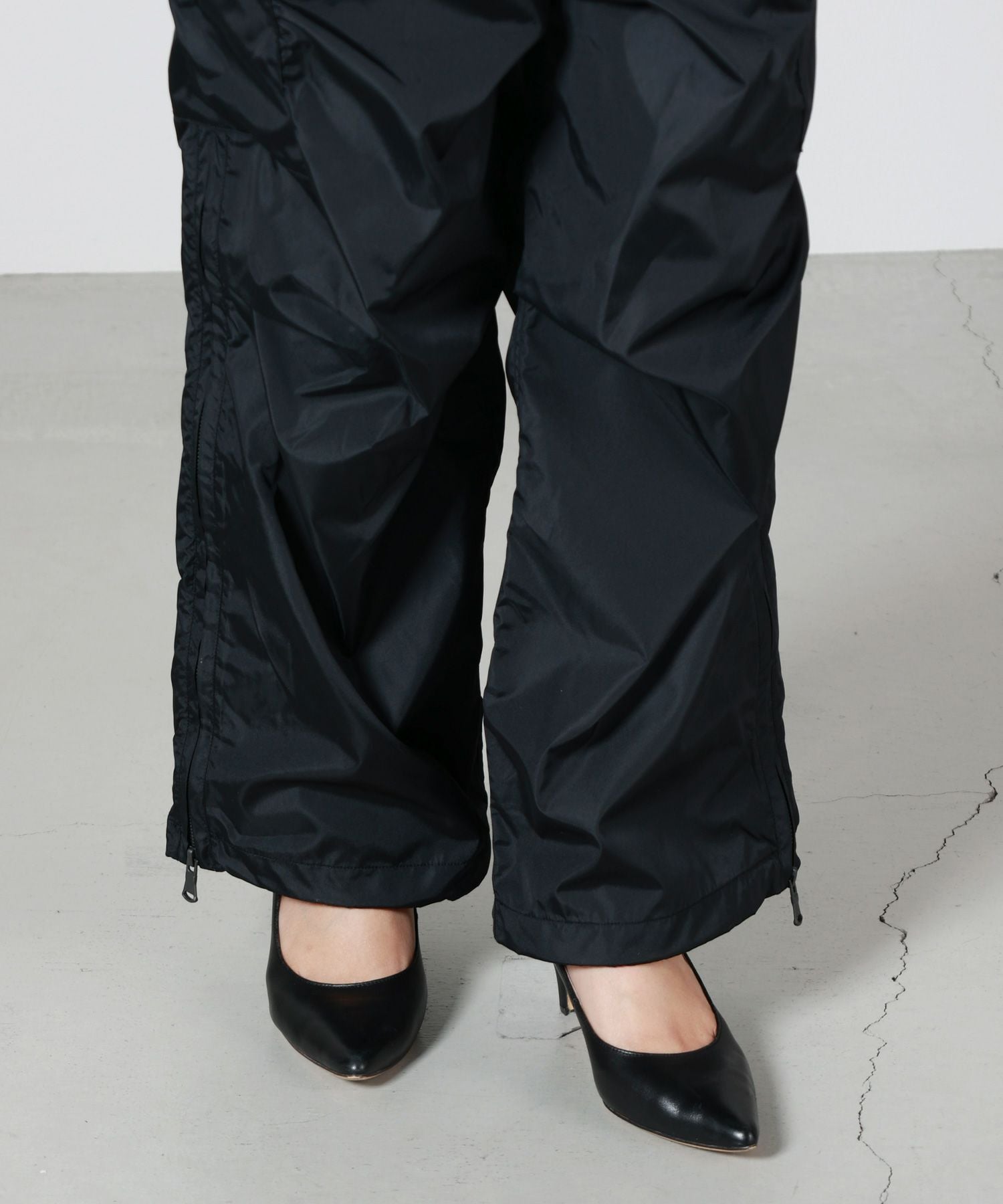 08sircus(08サーカス)】 Air taffeta zip parachute pants｜PARIGOT