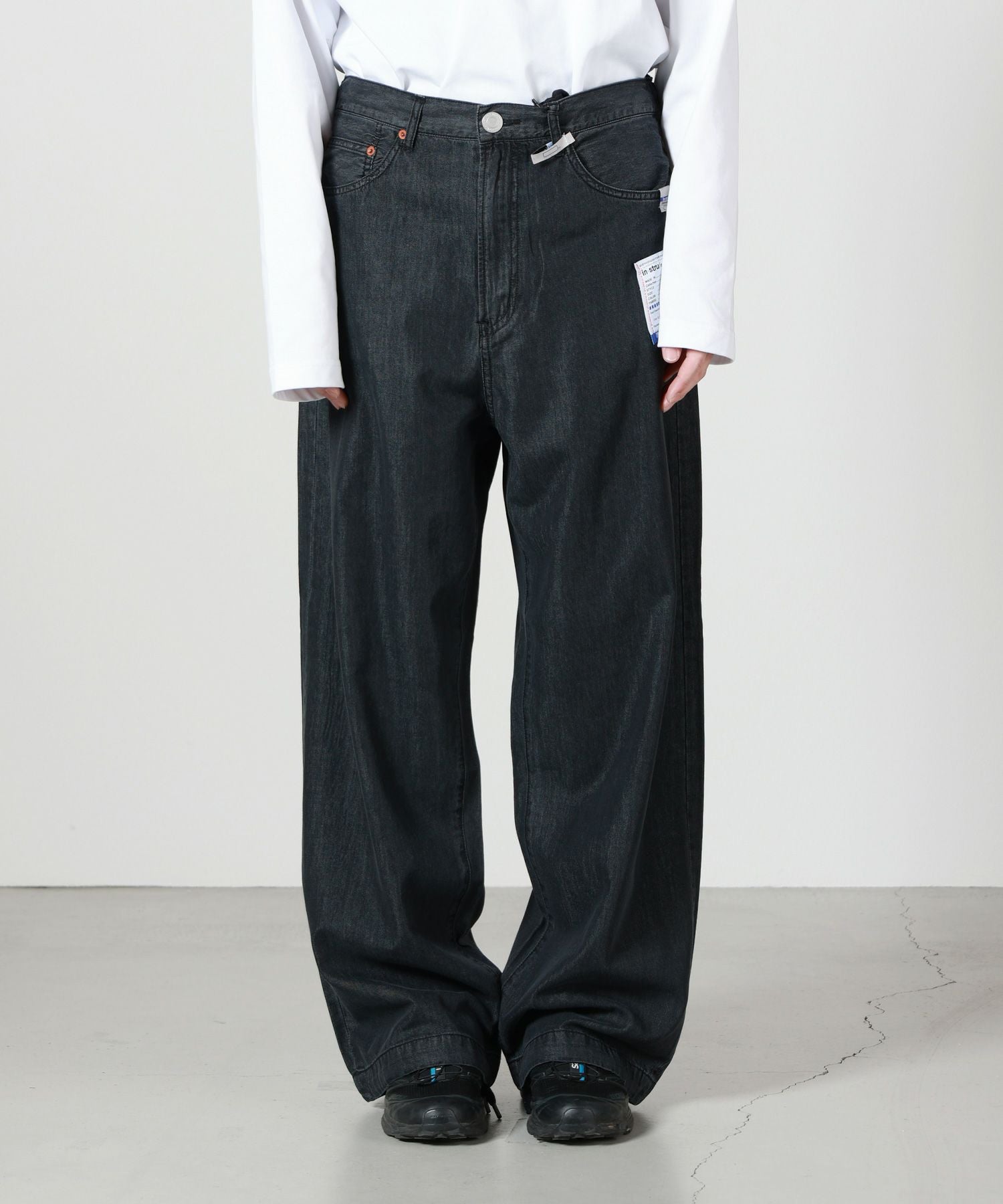 in・stru(men-tal).(インストルメンタル)】 Cotton Tencel Denim Baggy