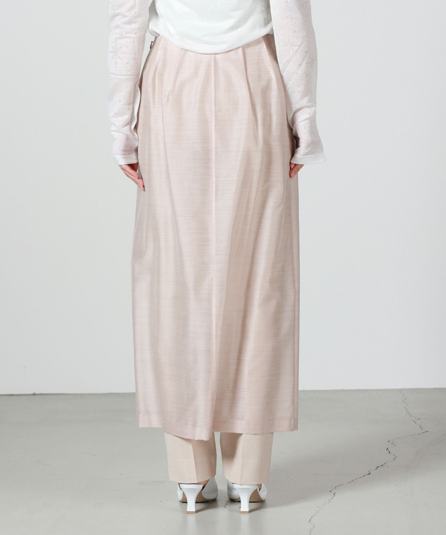Mame Kurogouchi(マメ クロゴウチ)】 Wool Nylon Shimmering Trousers