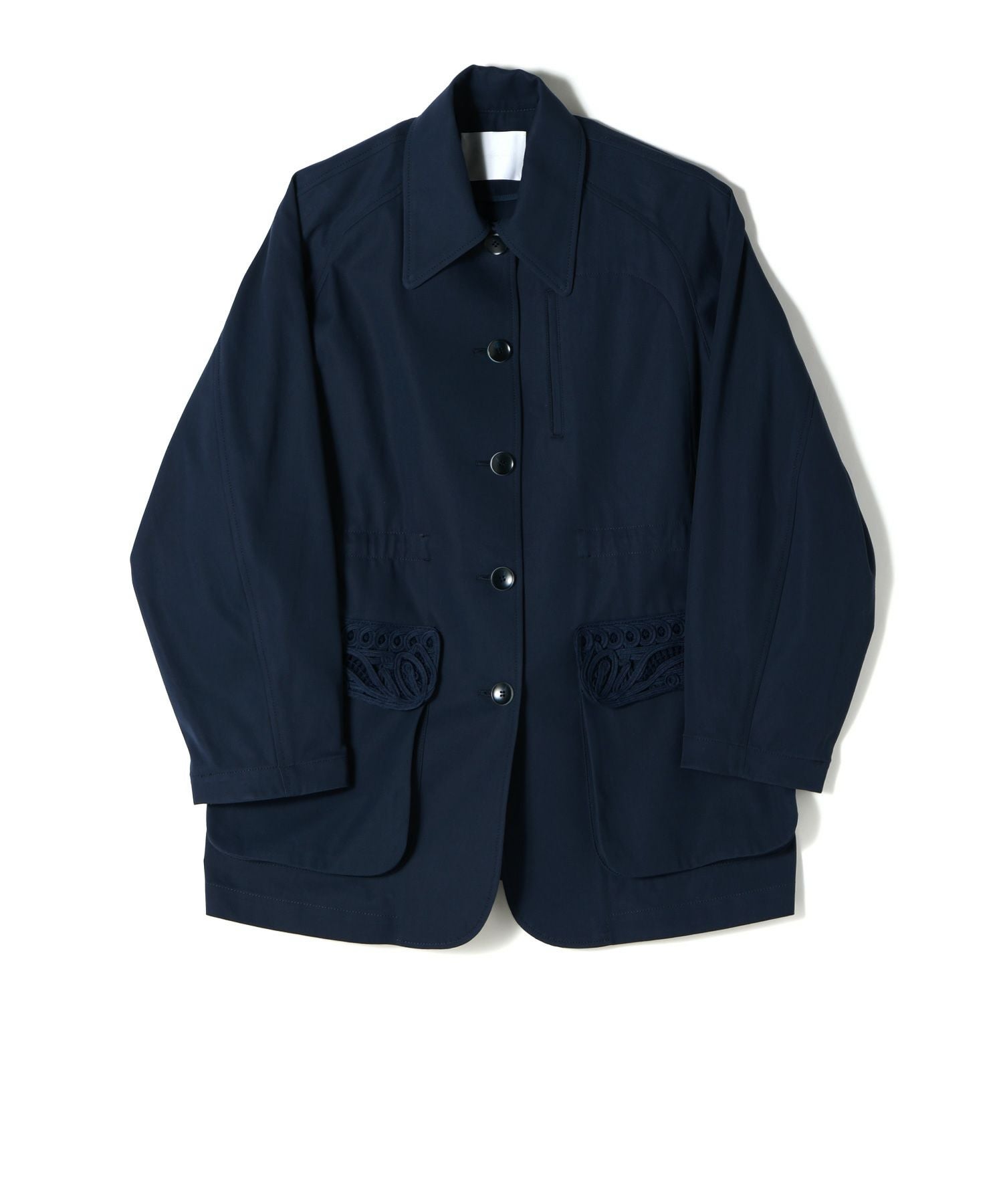 Mame Kurogouchi(マメ クロゴウチ)】 Cording Embroidery Detailed