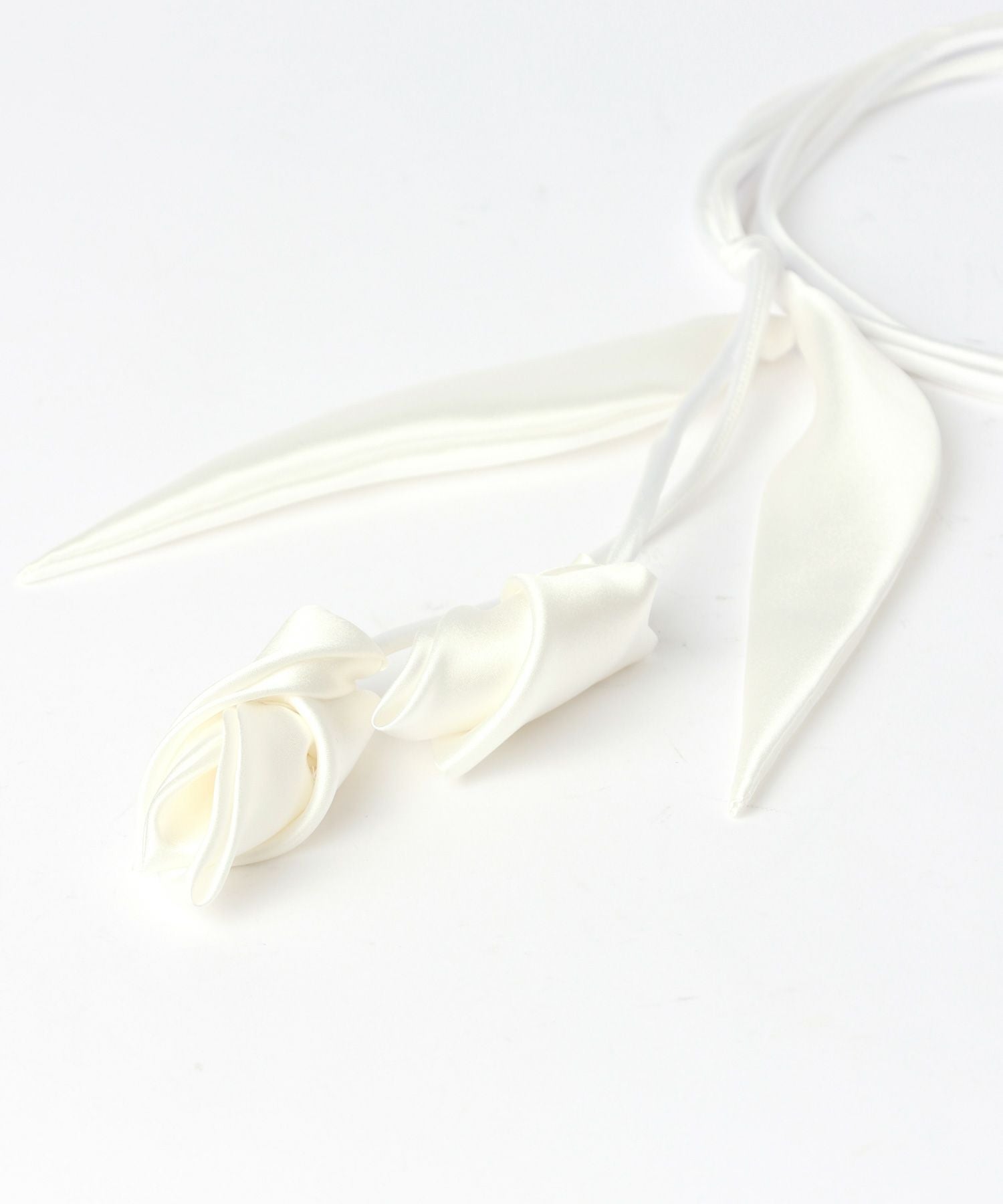 Mame Kurogouchi(マメ クロゴウチ)】 Floral Motif Silk Belt｜PARIGOT