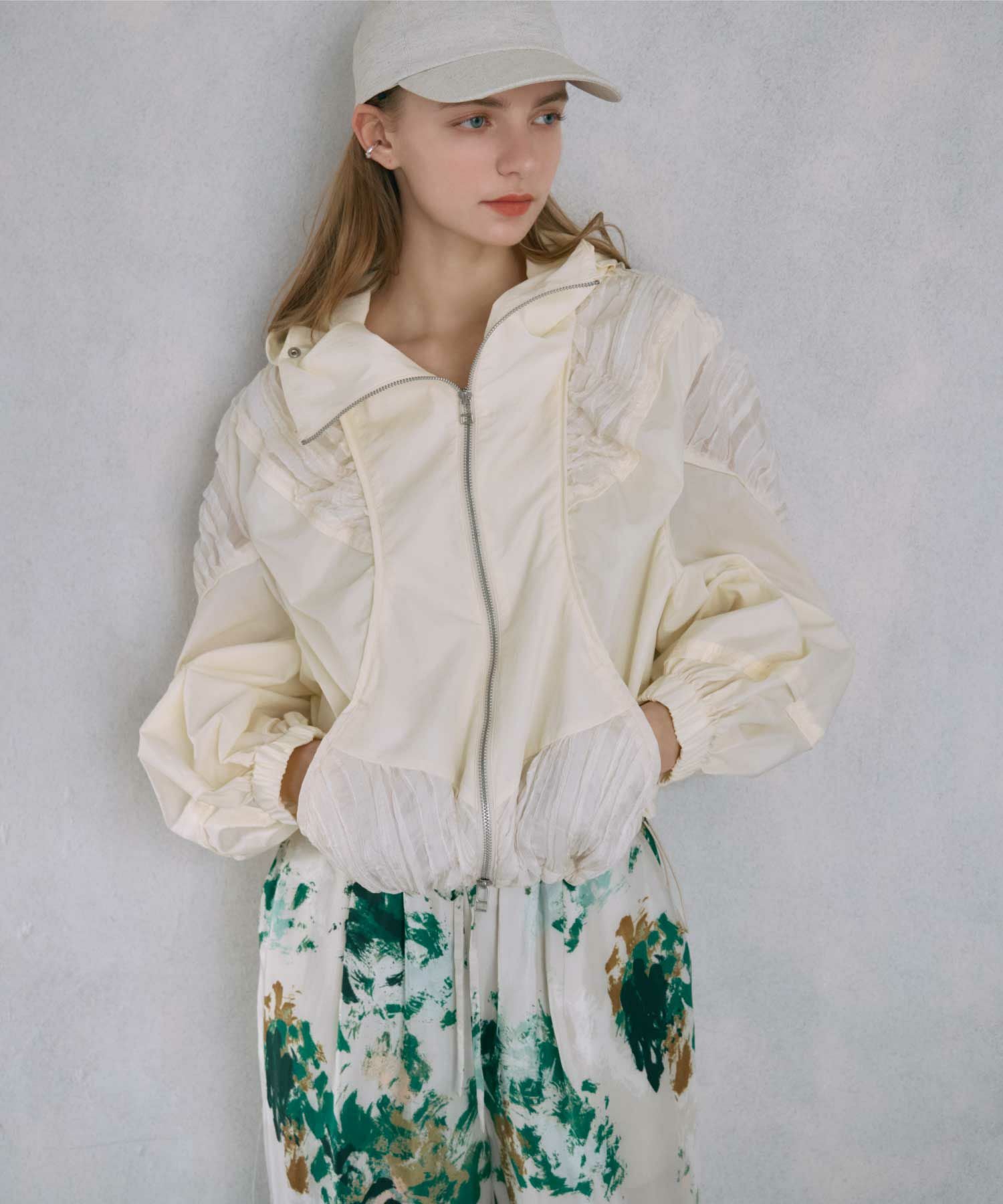 SACRA(サクラ)】 BLURRED FLORA WIDE PANTS｜PARIGOT ONLINE（パリゴ