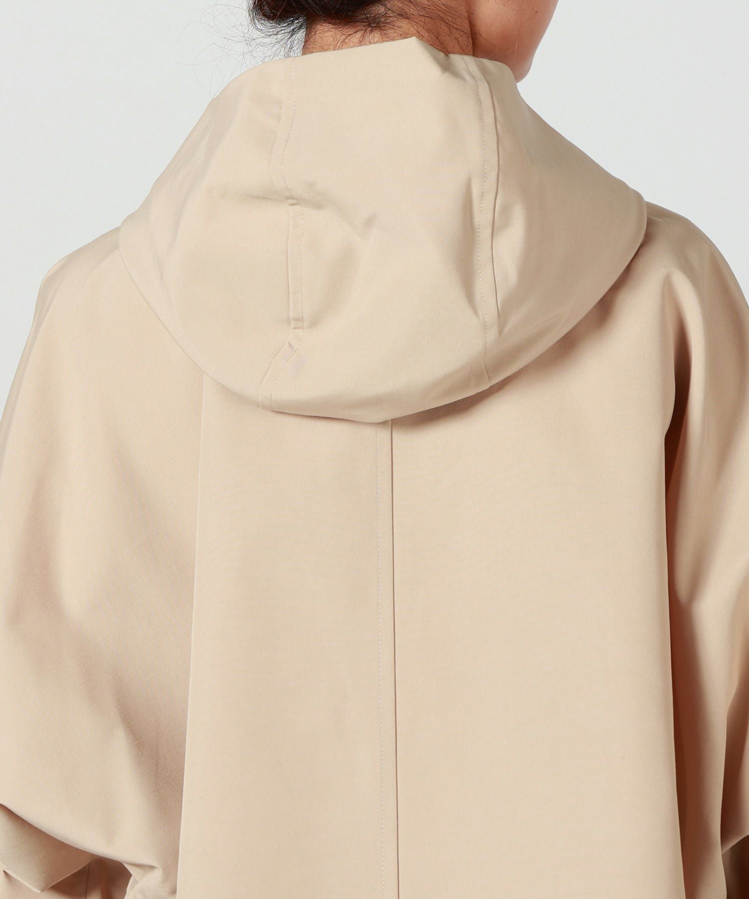 VACHEMENT(ヴァシュモン)】 シェルタフタ ショートCT コート｜PARIGOT