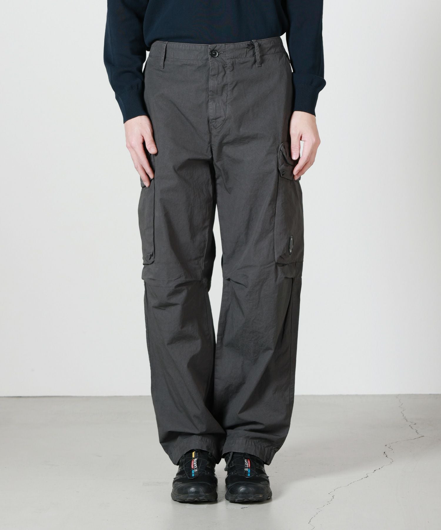 C.P. Company(シーピーカンパニー)】 MICRO REPS BOXY CARGO LENS PT
