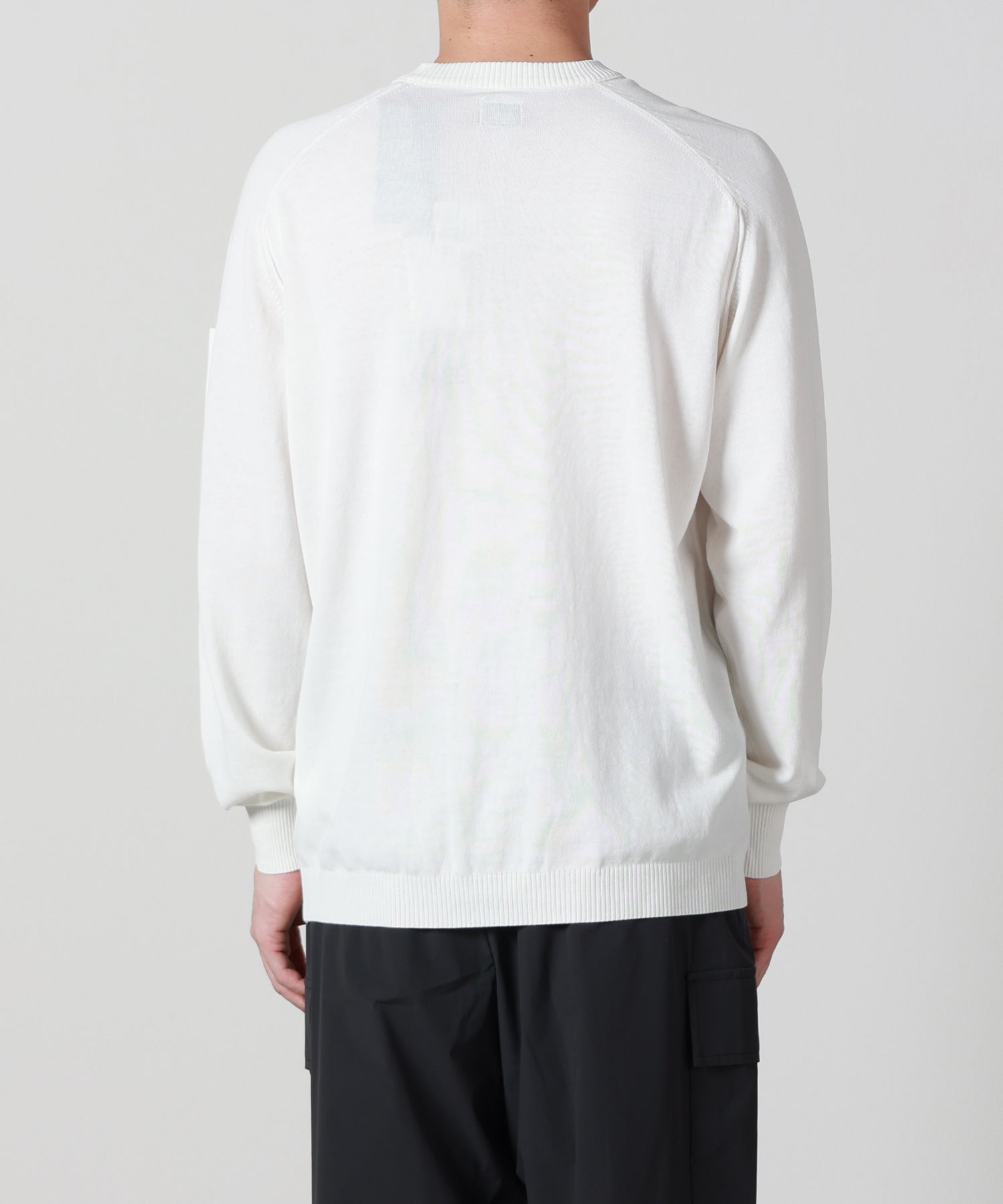 C.P. Company(シーピーカンパニー)】 CTTN CREPE CREWNECK LENS