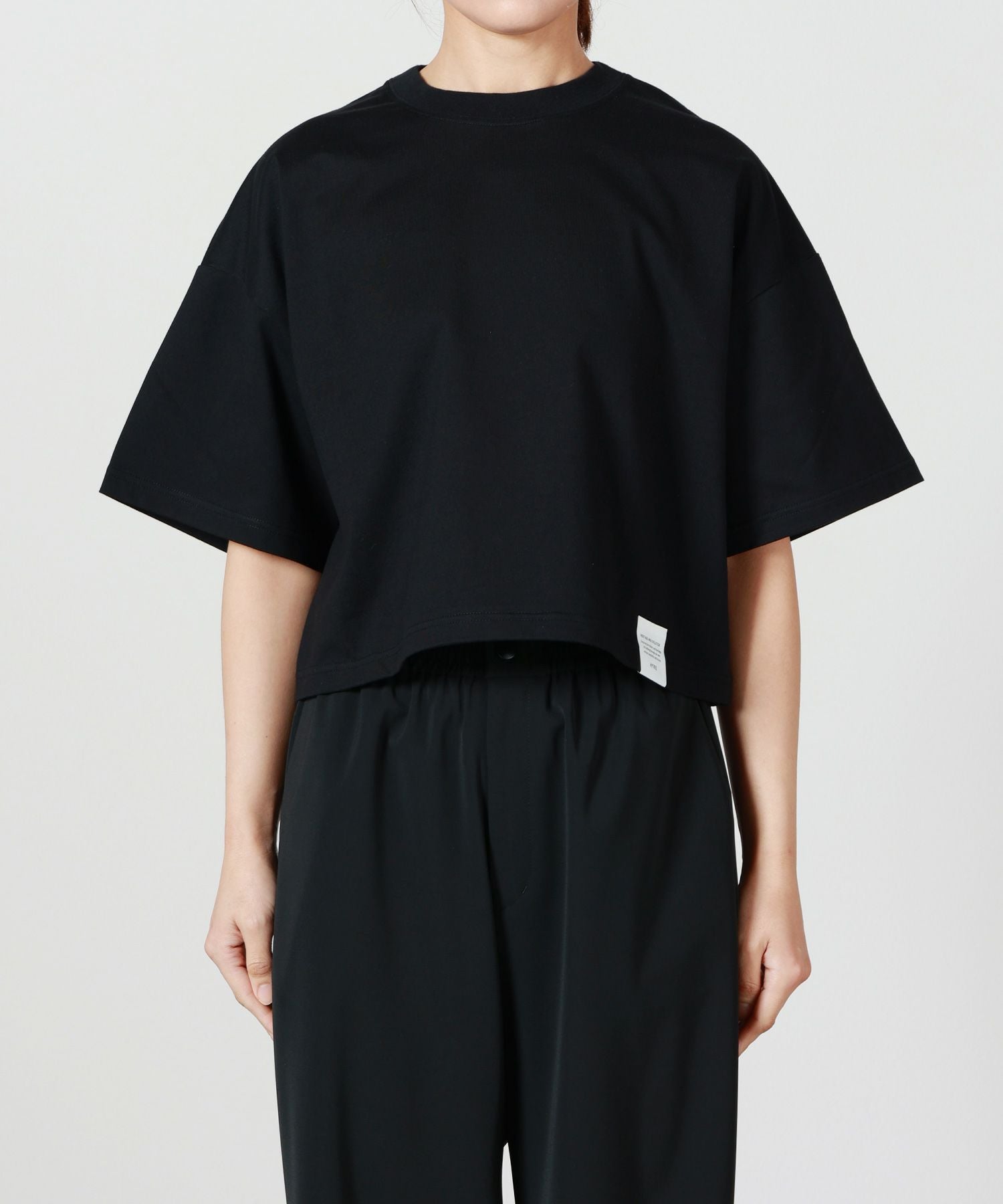 HYKE(ハイク)】 CROPPED SHORT SLV TEE BIG FIT｜PARIGOT ONLINE