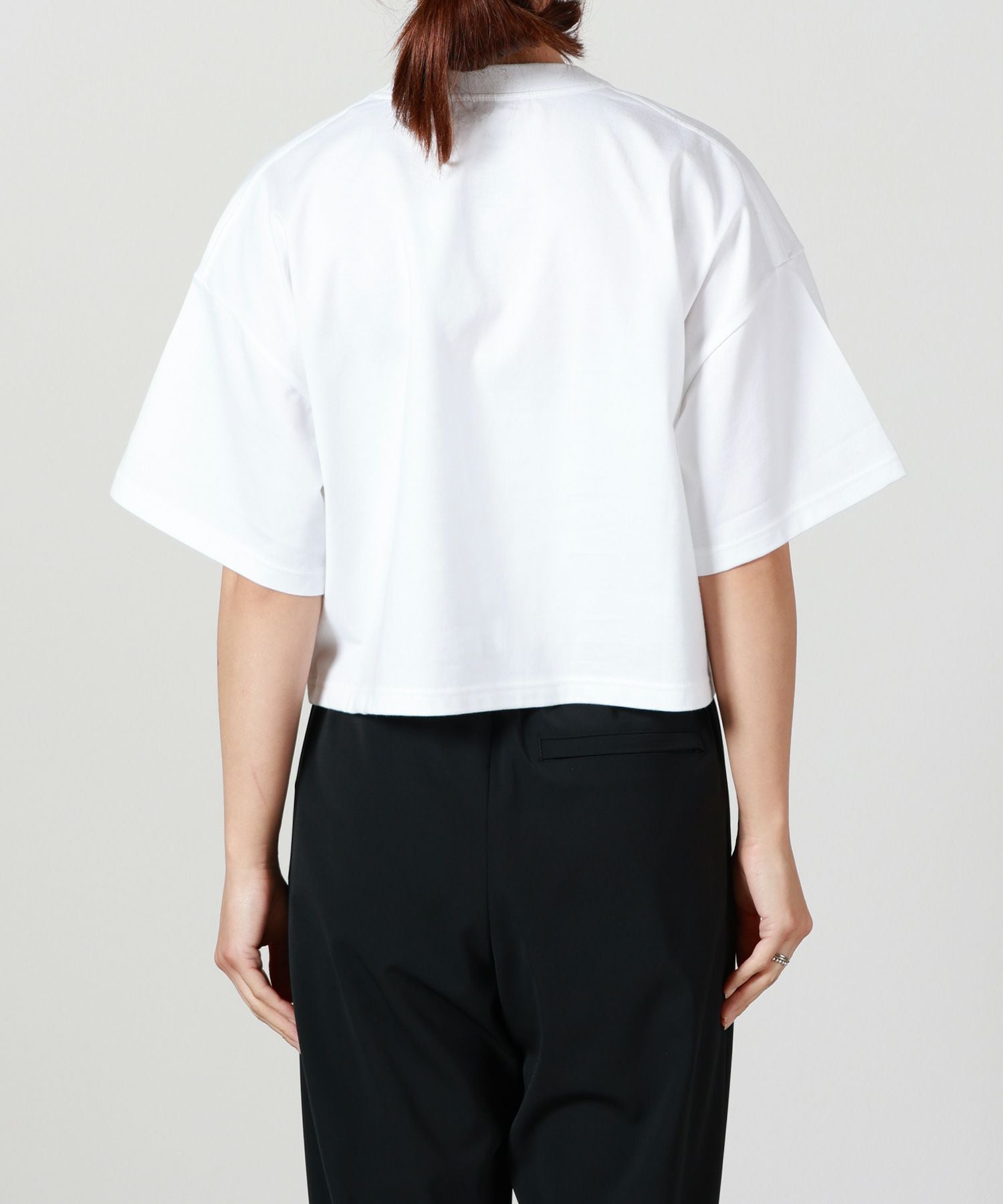 HYKE(ハイク)】 CROPPED SHORT SLV TEE BIG FIT｜PARIGOT ONLINE