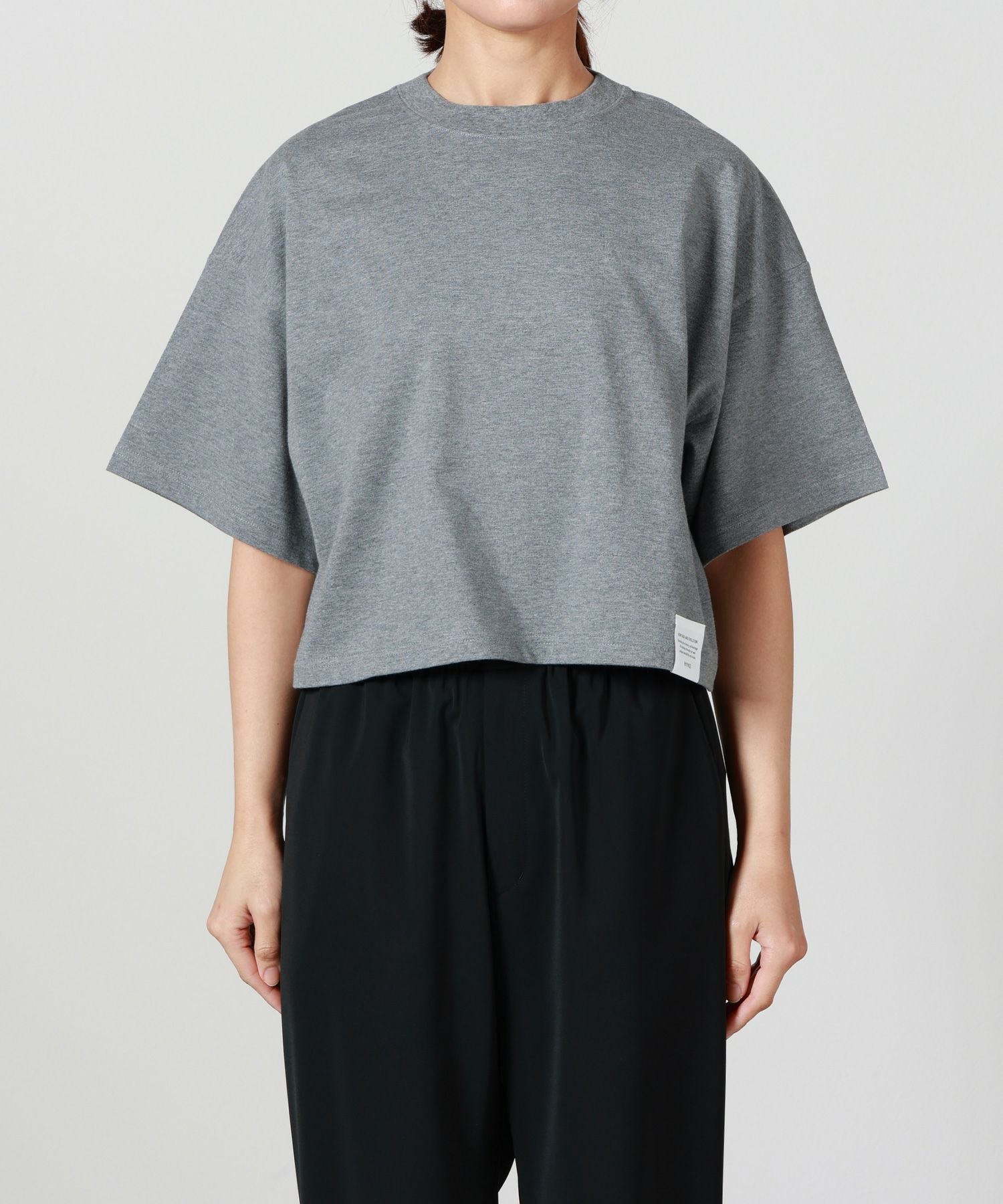 HYKE(ハイク)】 CROPPED SHORT SLV TEE BIG FIT｜PARIGOT ONLINE