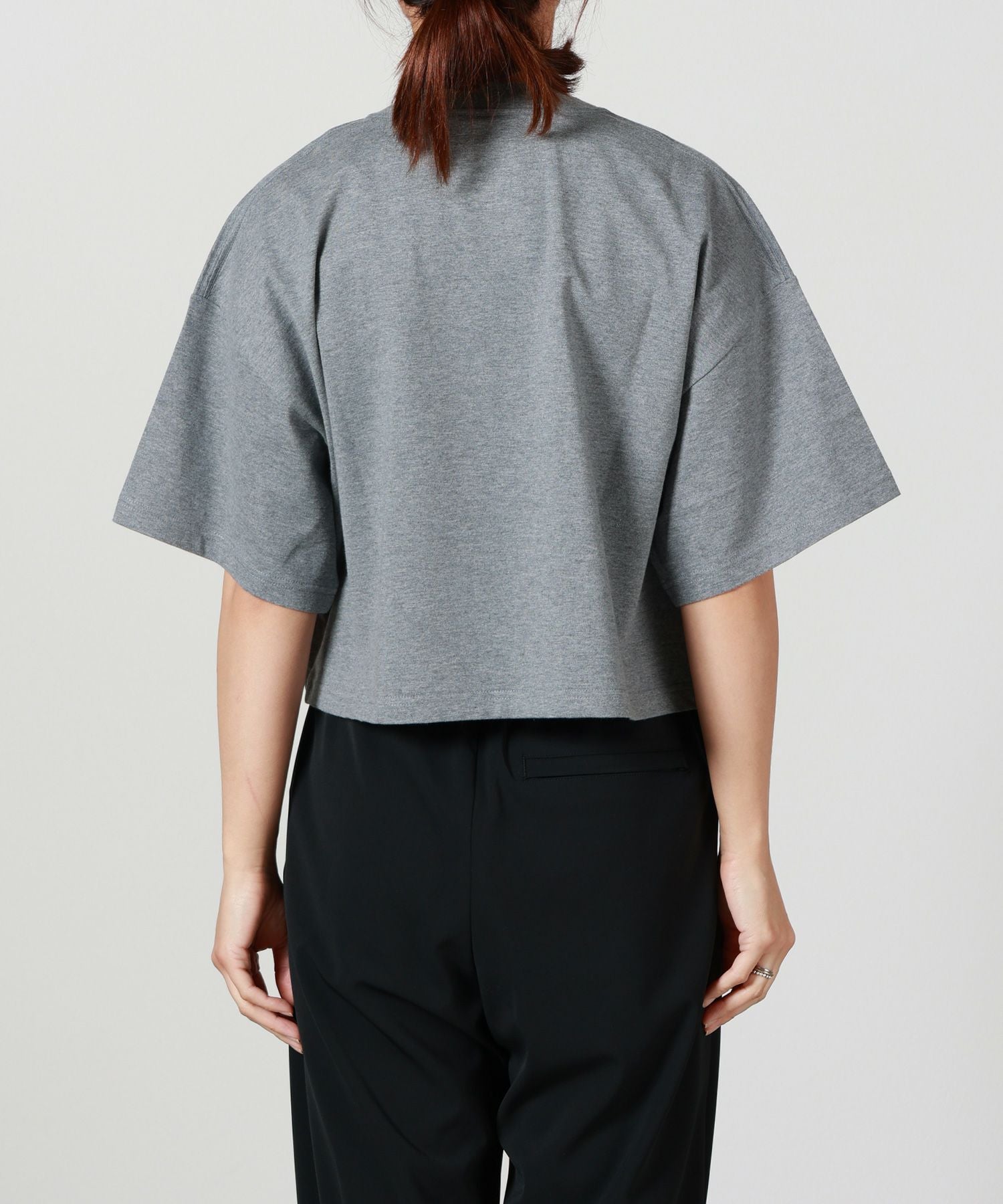 HYKE(ハイク)】 CROPPED SHORT SLV TEE BIG FIT｜PARIGOT ONLINE